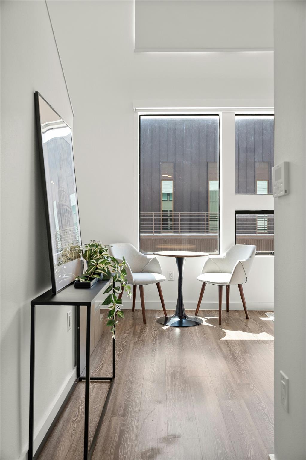 49 Navasota St # 214, Austin, TX 78702