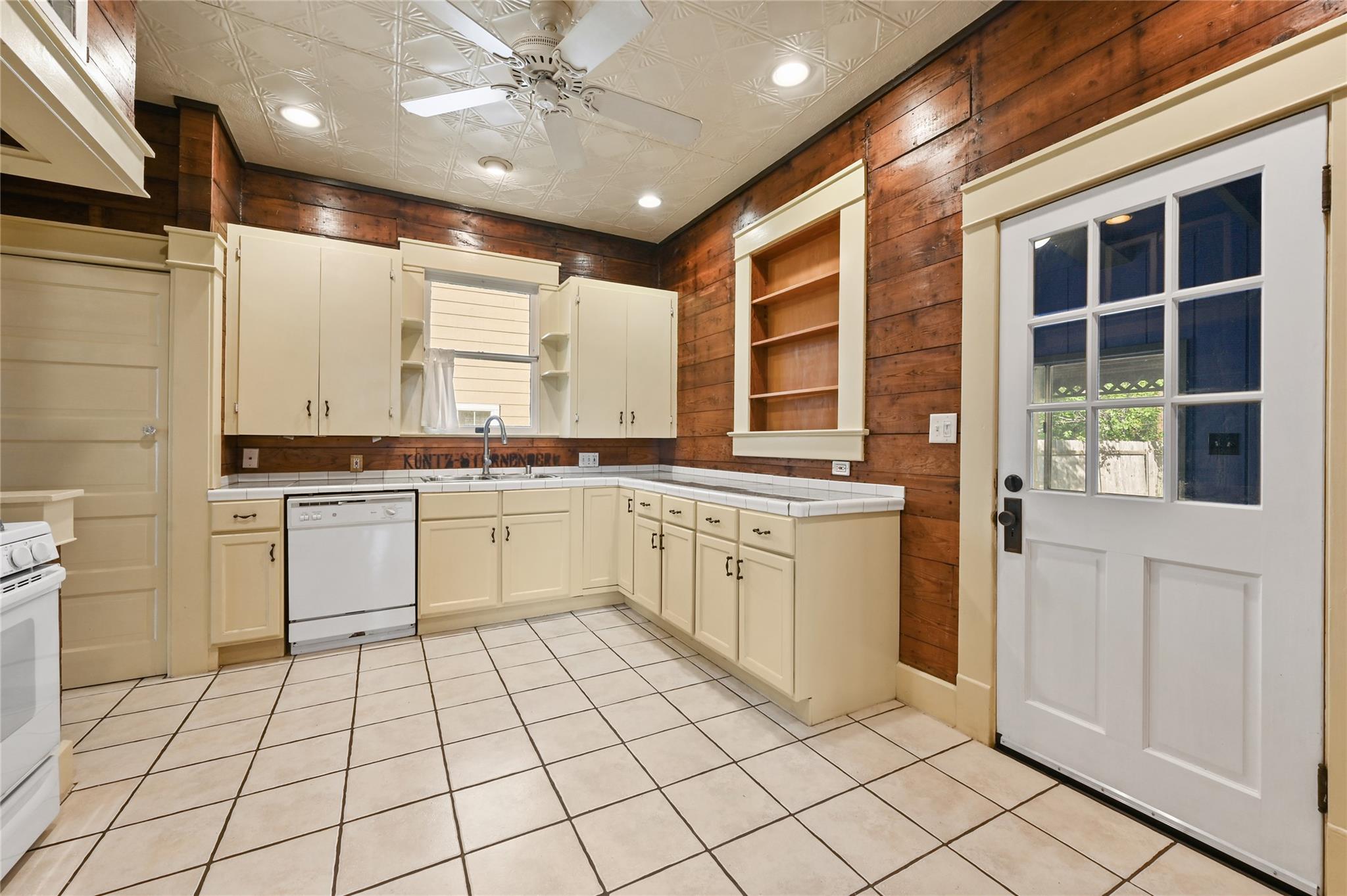 5112 Caswell Ave, Austin, TX 78751