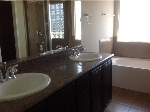 805 ROYAL BURGESS Dr, Round Rock, TX 78664