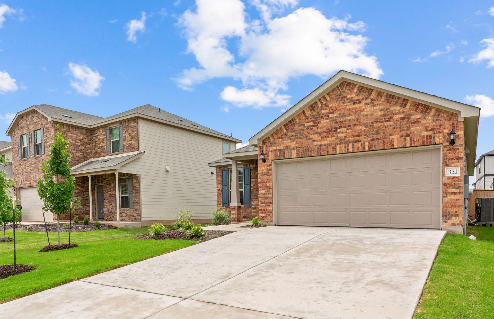 331 Paradise Canyon Dr, Jarrell, TX 76537