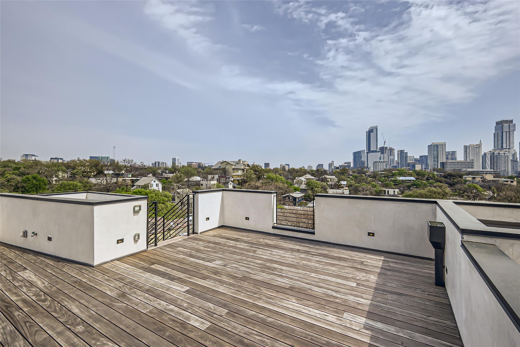 1315 W 9th St # B, Austin, TX 78703