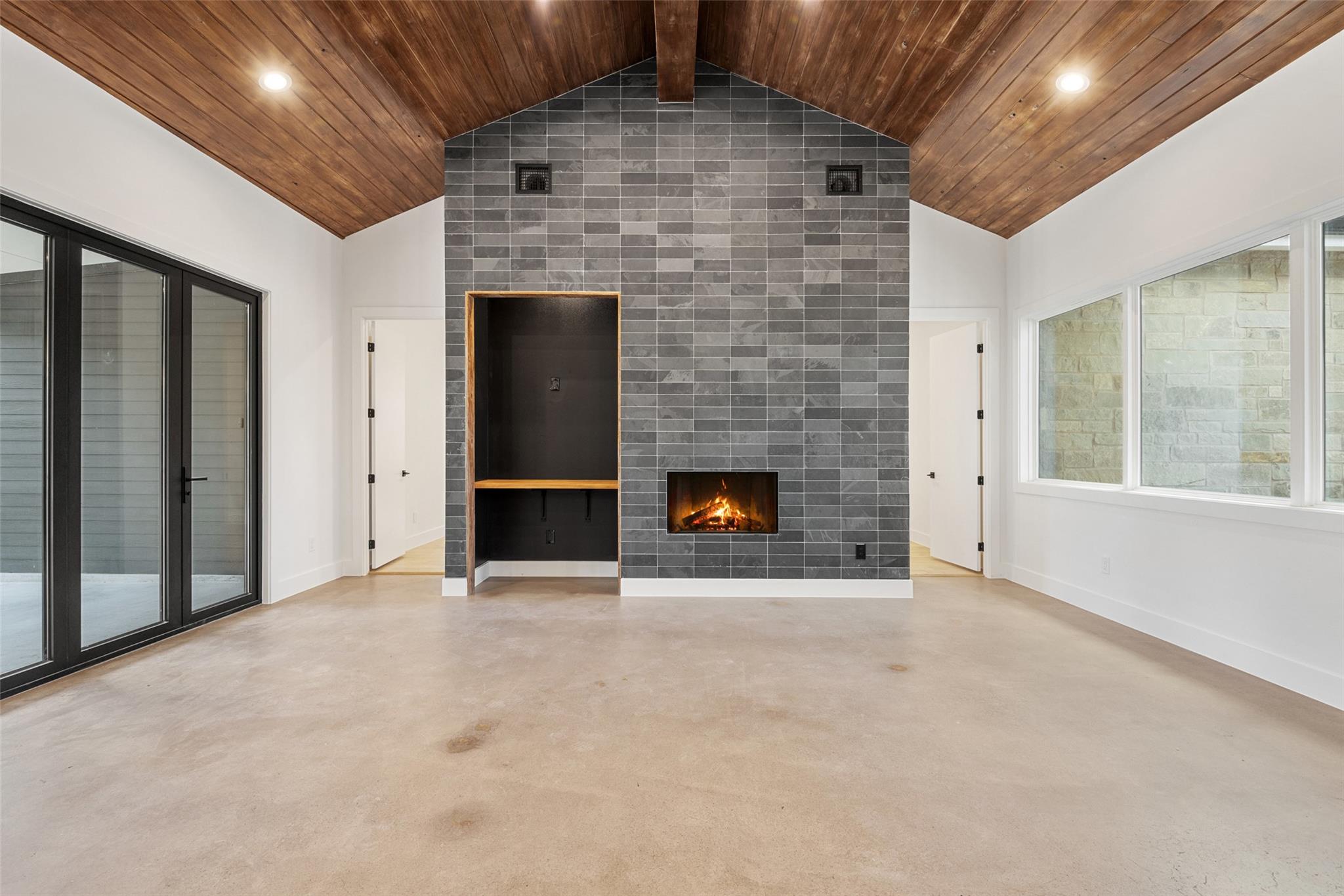 47 War Bonnet, Wimberley, TX 78676