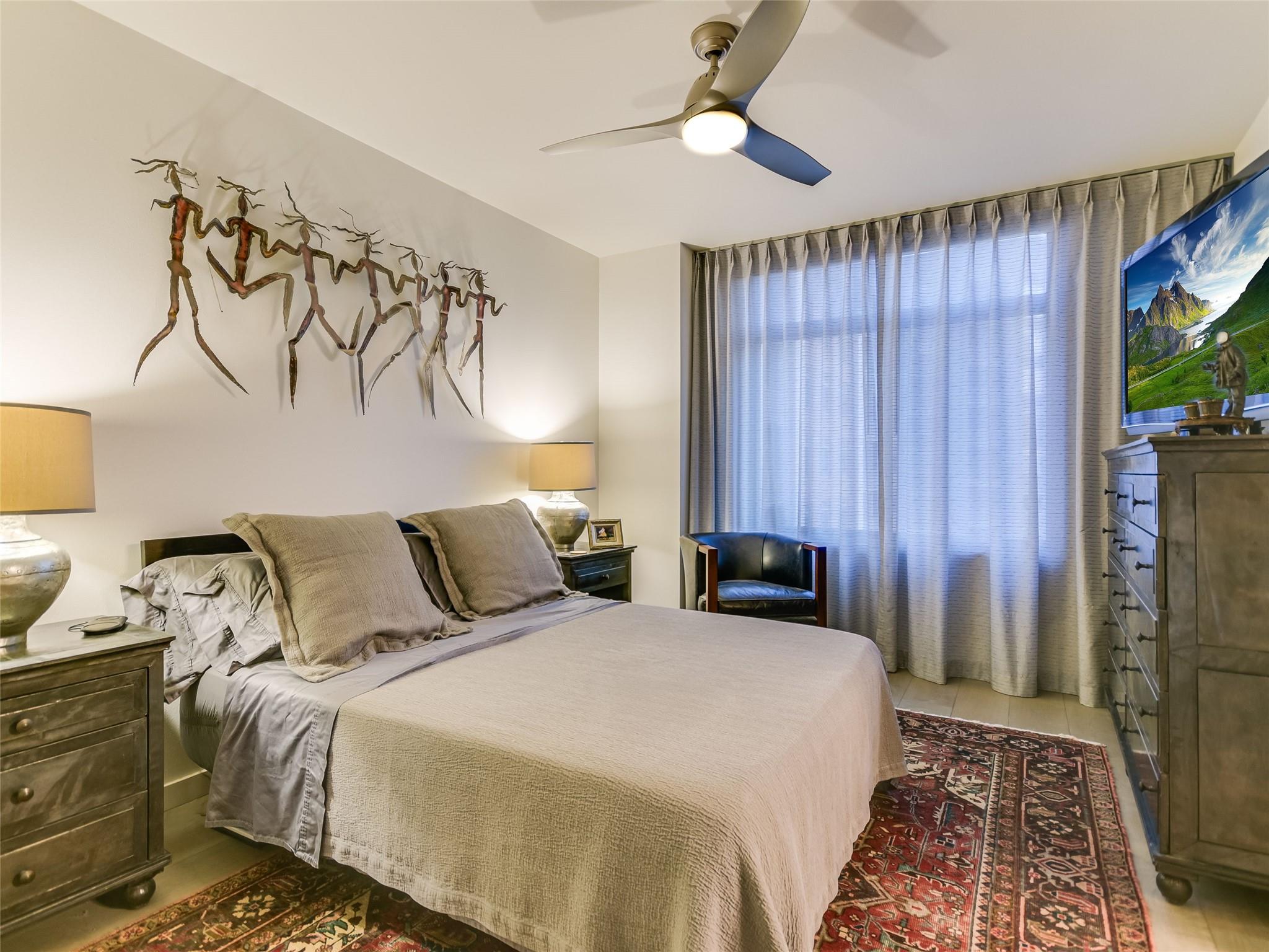 54 Rainey St # 922, Austin, TX 78701