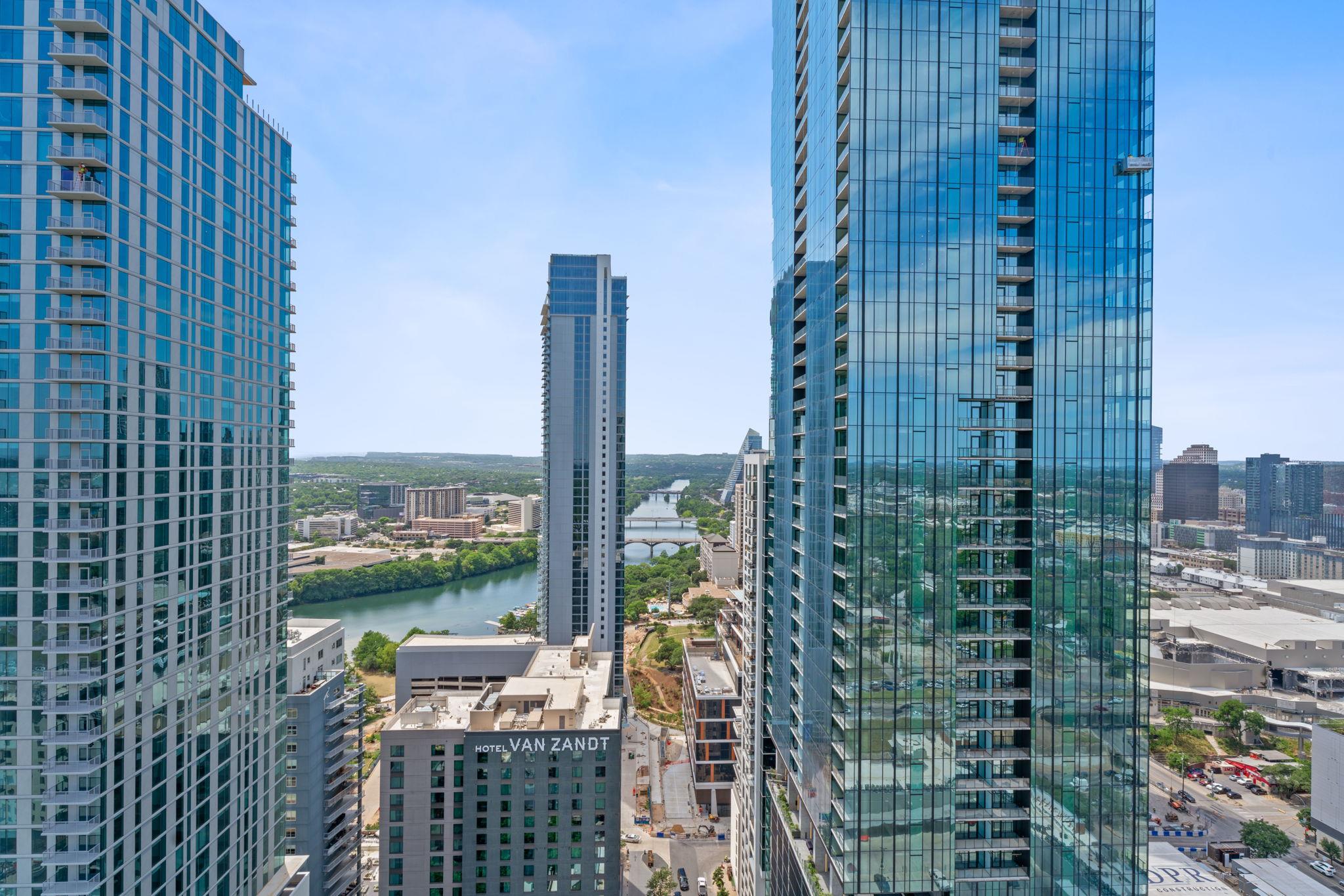 84 East Ave # 3401, Austin, TX 78701