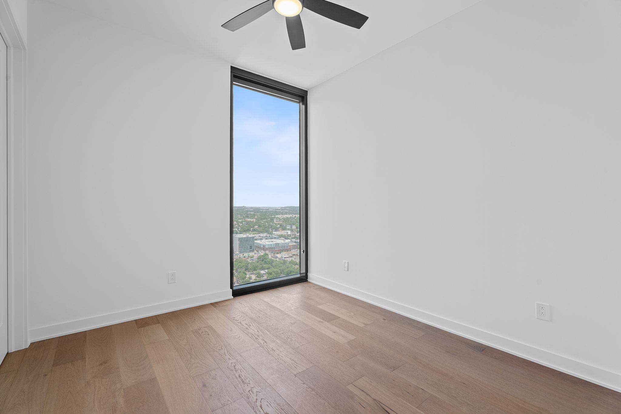 84 East Ave # 3401, Austin, TX 78701