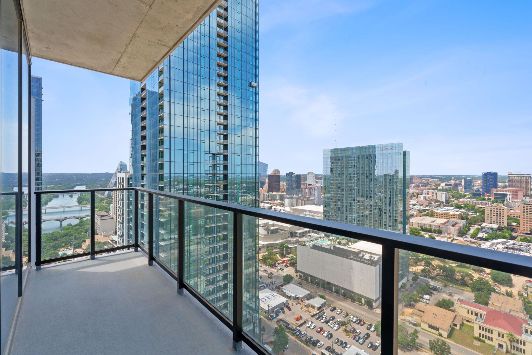 84 East Ave # 3401, Austin, TX 78701