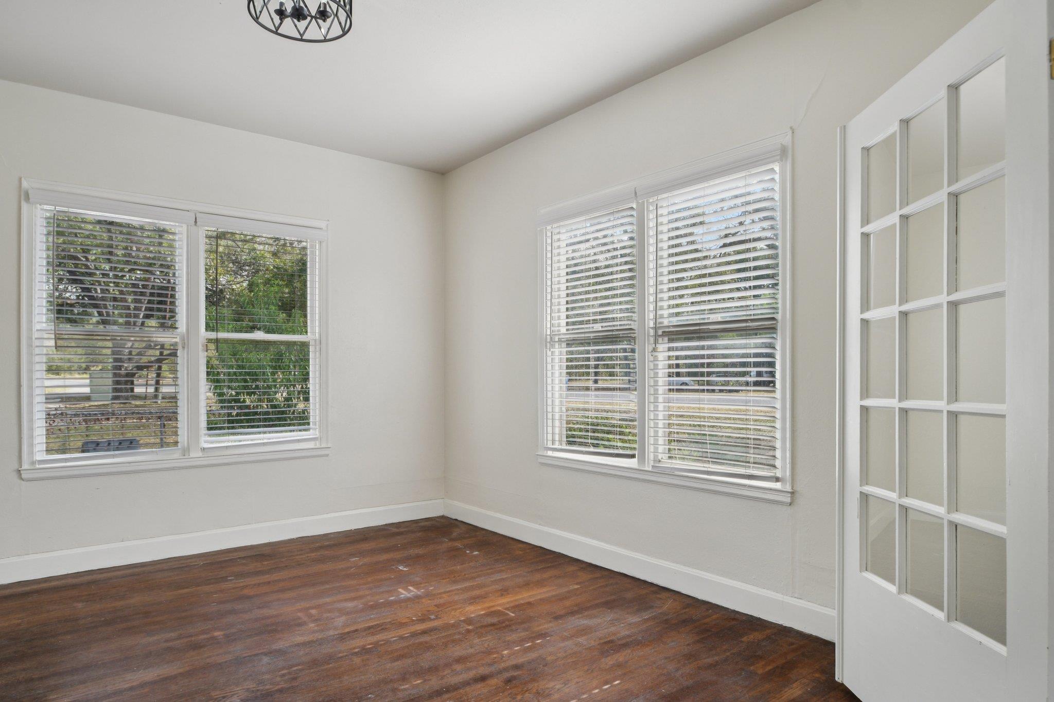 308 Taylor Rd, Elgin, TX 78621