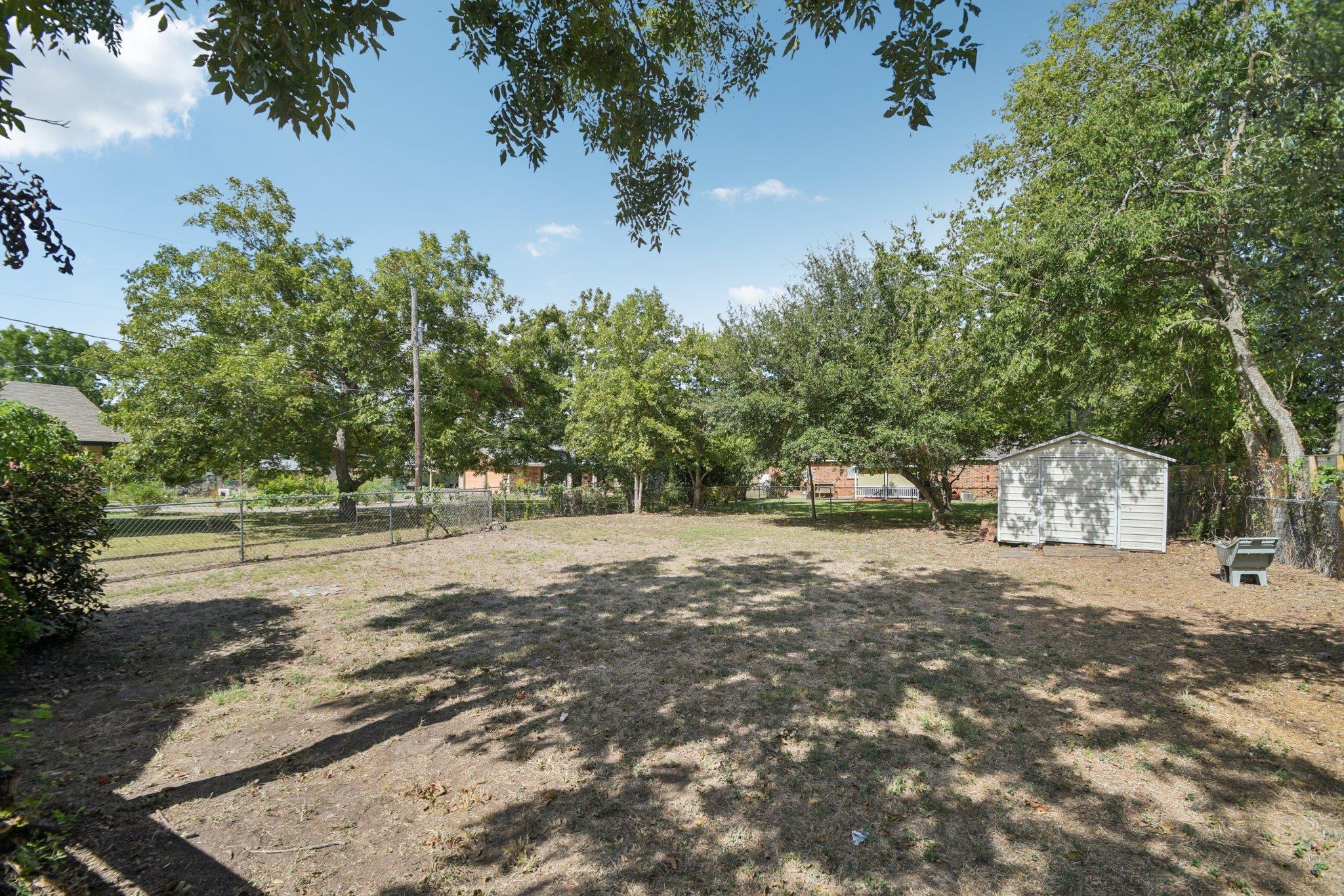308 Taylor Rd, Elgin, TX 78621