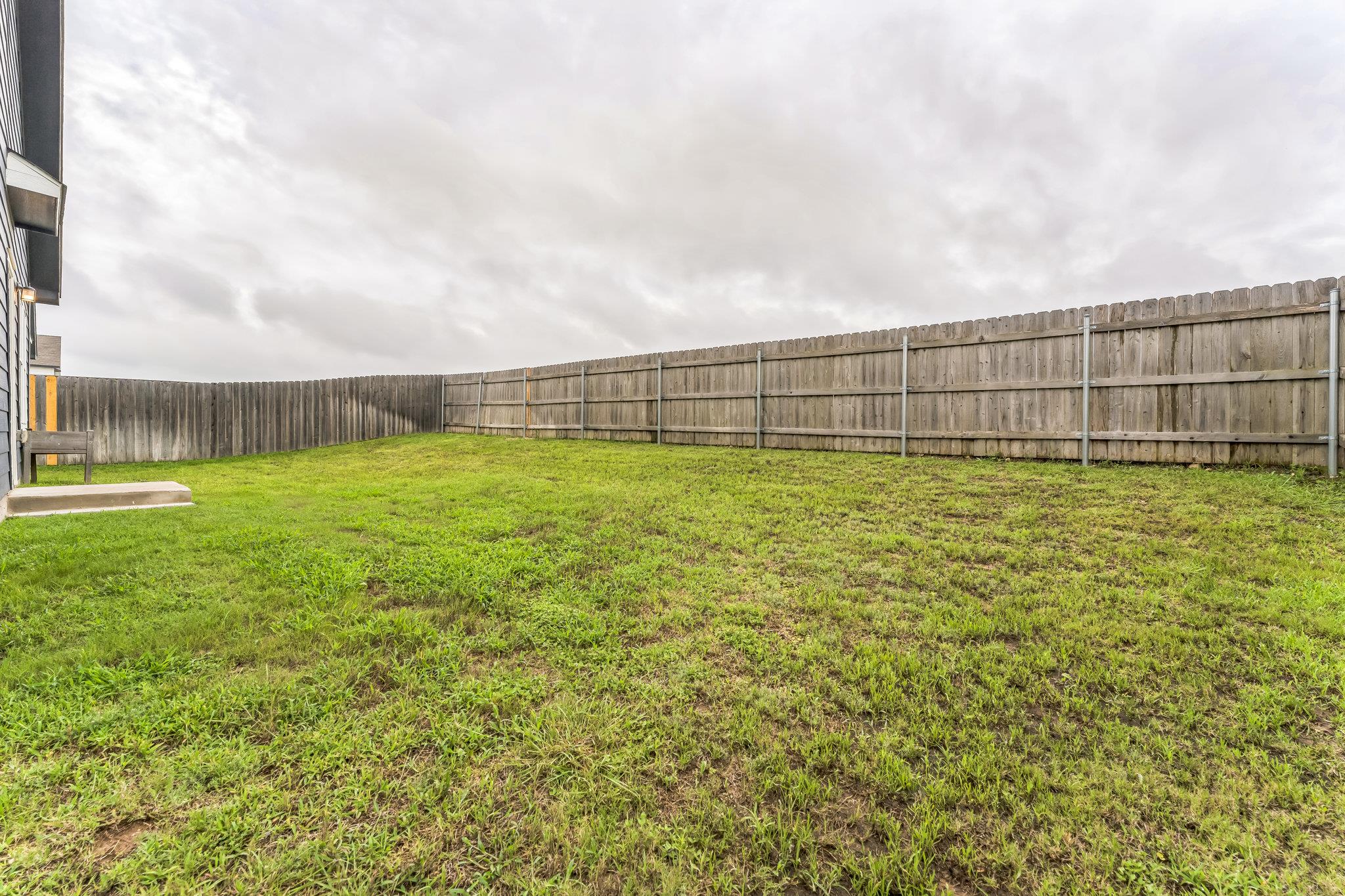 108 Fighting Seabees Run, Jarrell, TX 76537