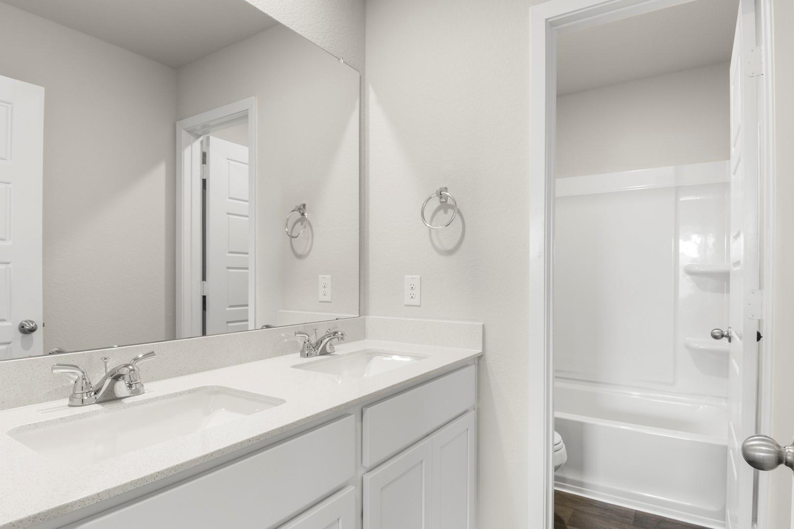 305 Jade St, Maxwell, TX 78656