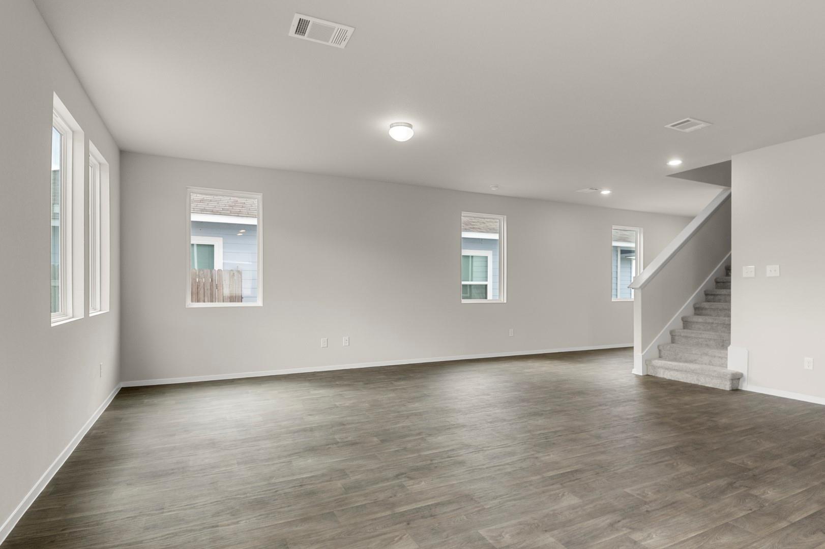 305 Jade St, Maxwell, TX 78656