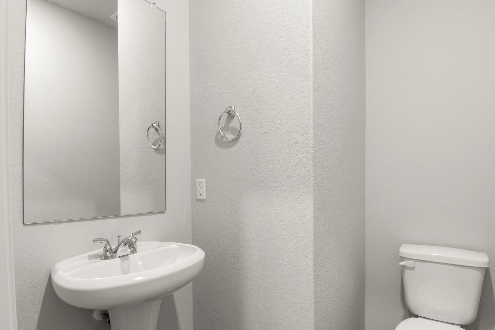 305 Jade St, Maxwell, TX 78656