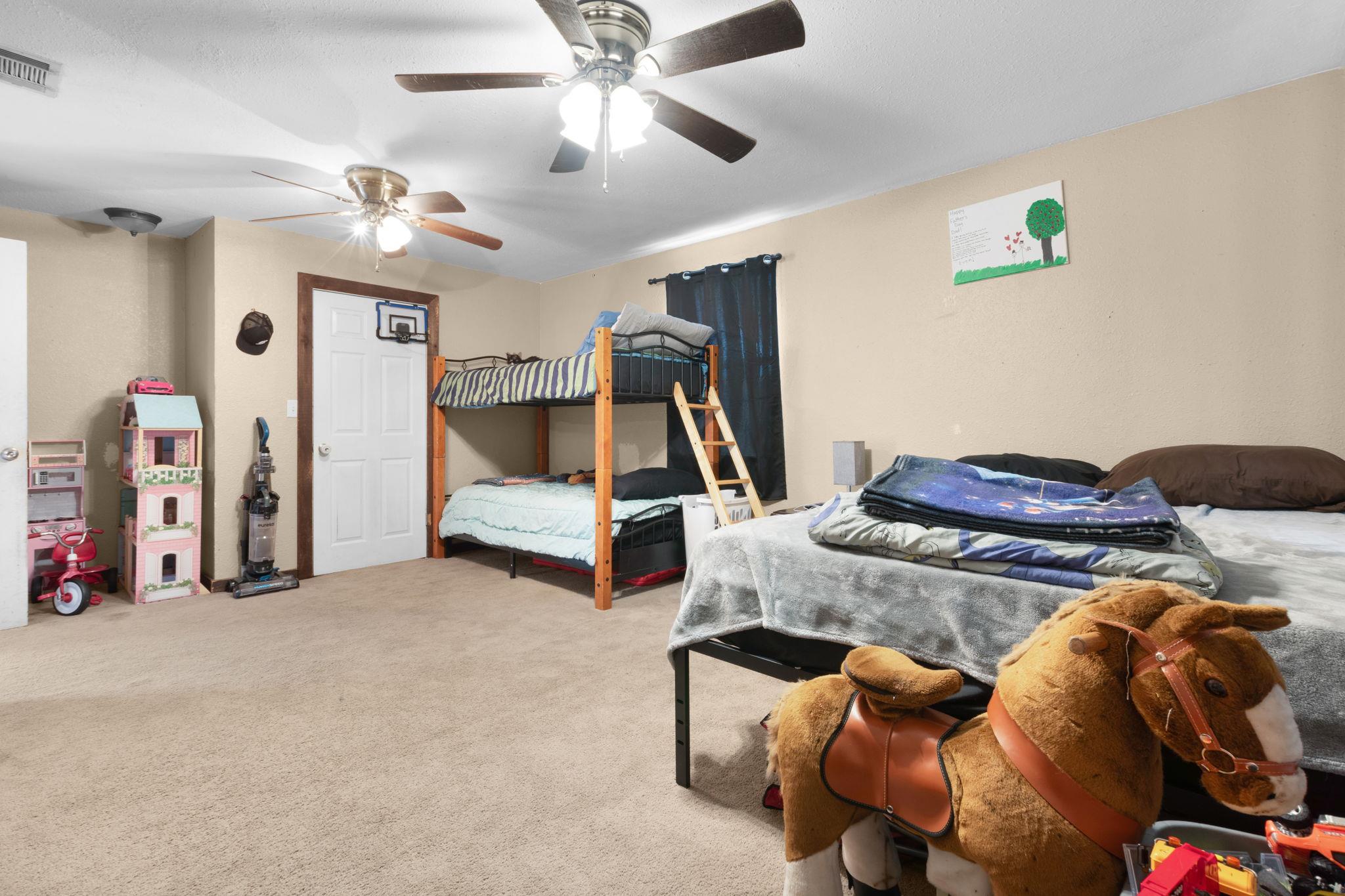 405 E Brier Ln, Burnet, TX 78611