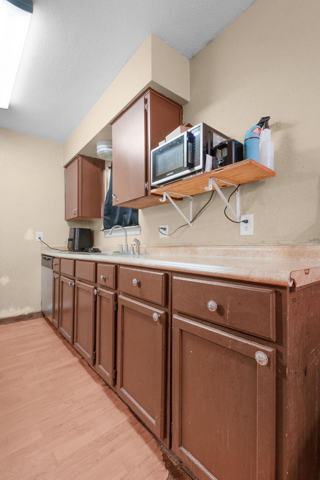 405 E Brier Ln, Burnet, TX 78611