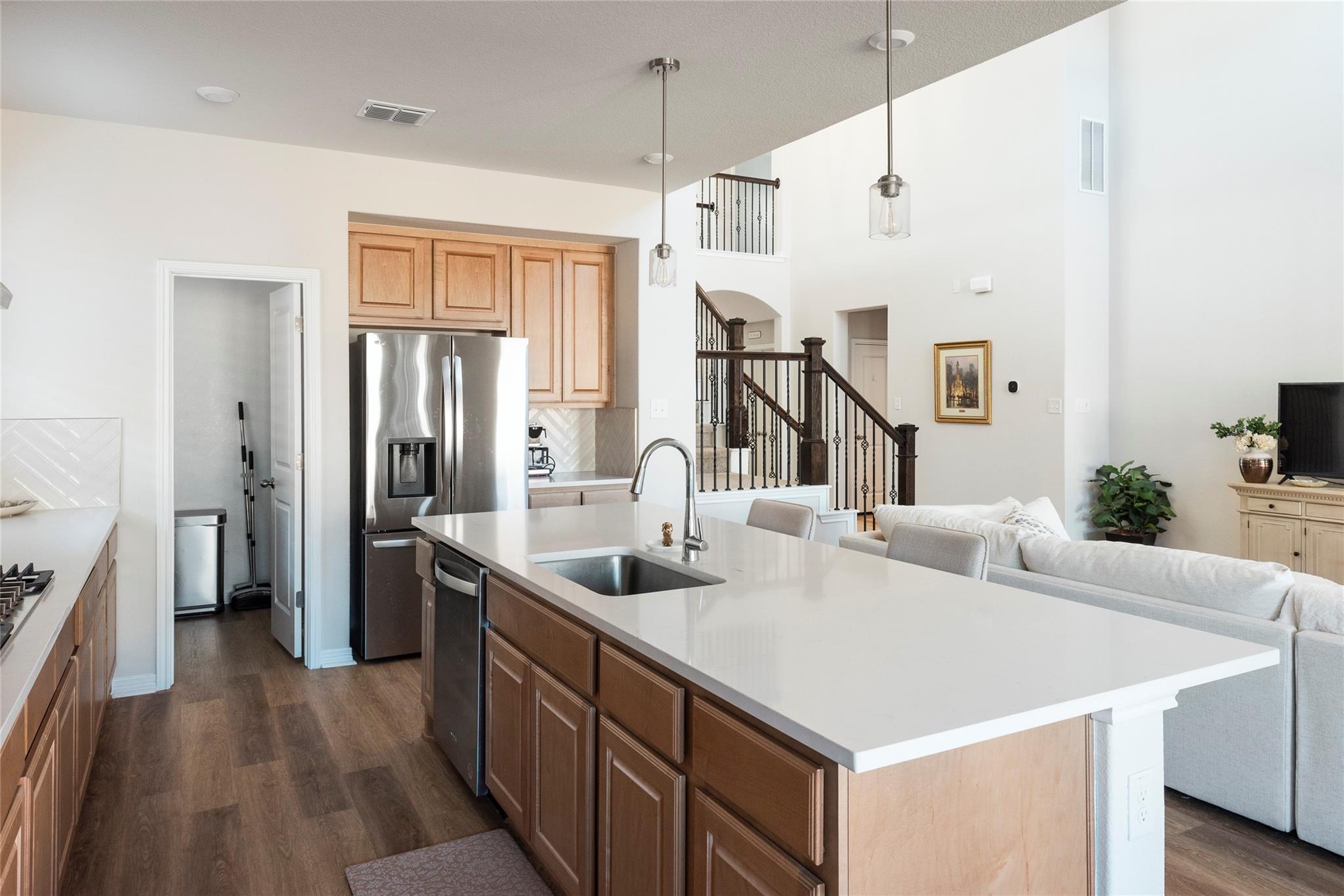513 Echo Pass, Liberty Hill, TX 78642