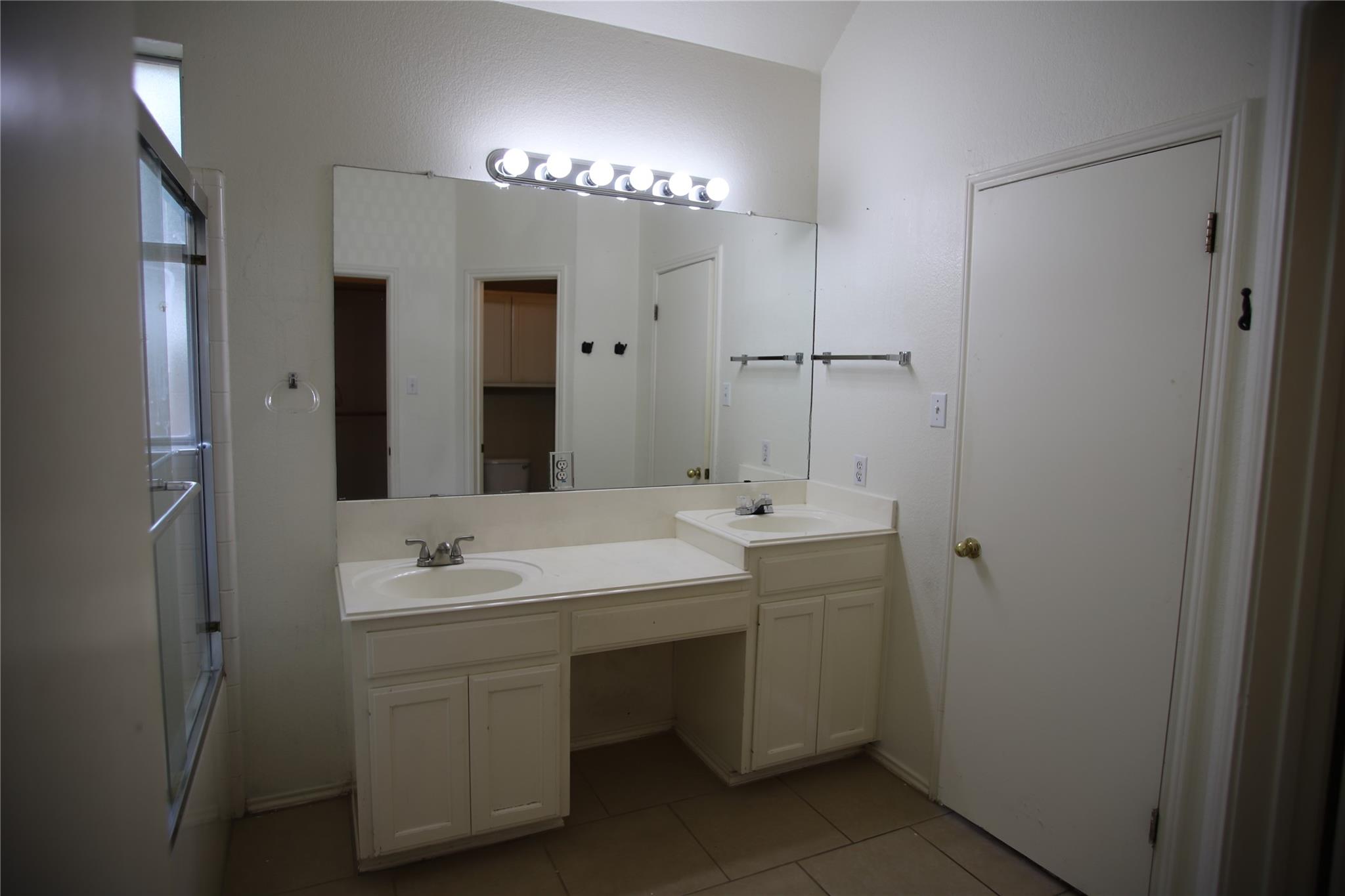 403 N Blue Ridge Pkwy, Cedar Park, TX 78613