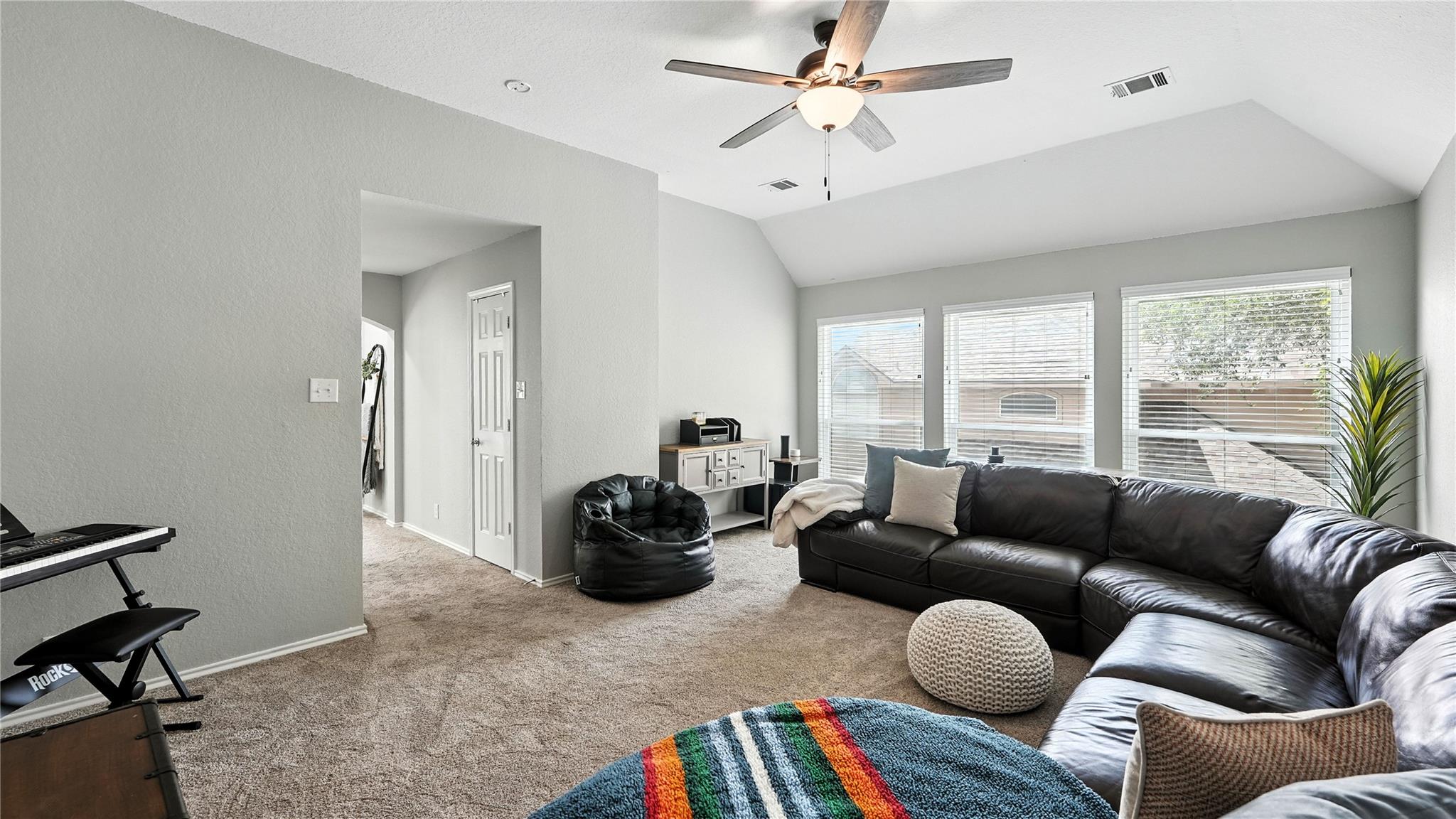 2448 Woodbridge Way, Schertz, TX 78154