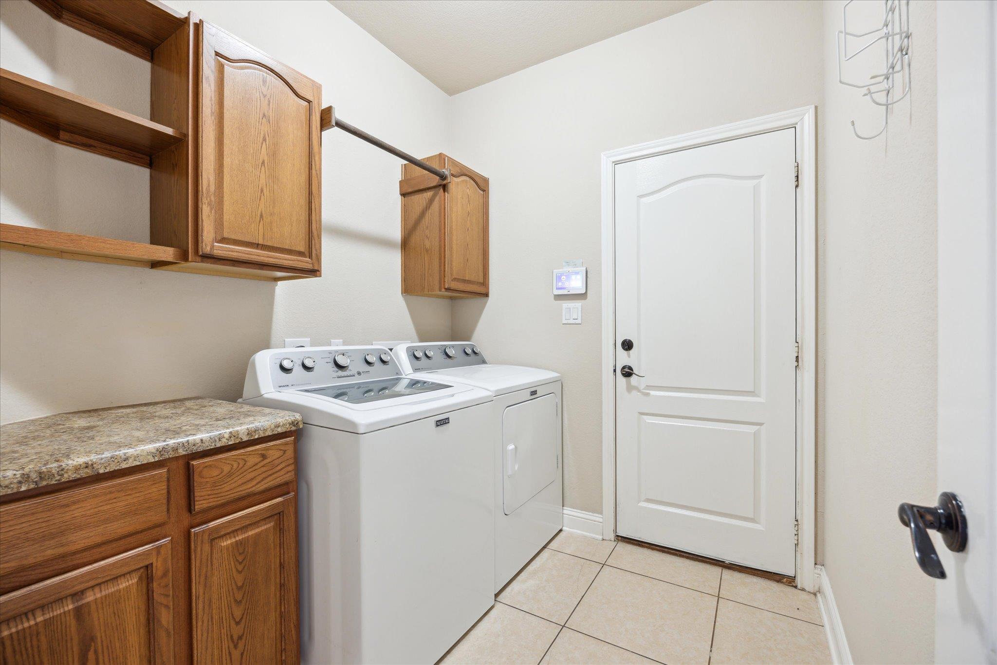 144 Escondido Dr, Del Valle, TX 78617