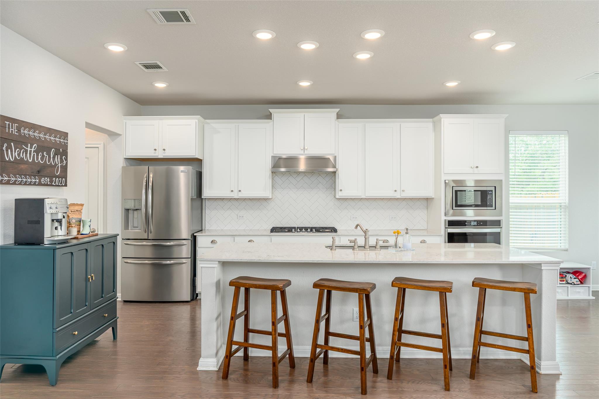 2049 Cartway Ct, Leander, TX 78641