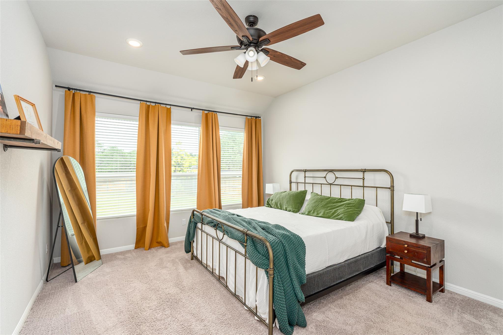 2049 Cartway Ct, Leander, TX 78641