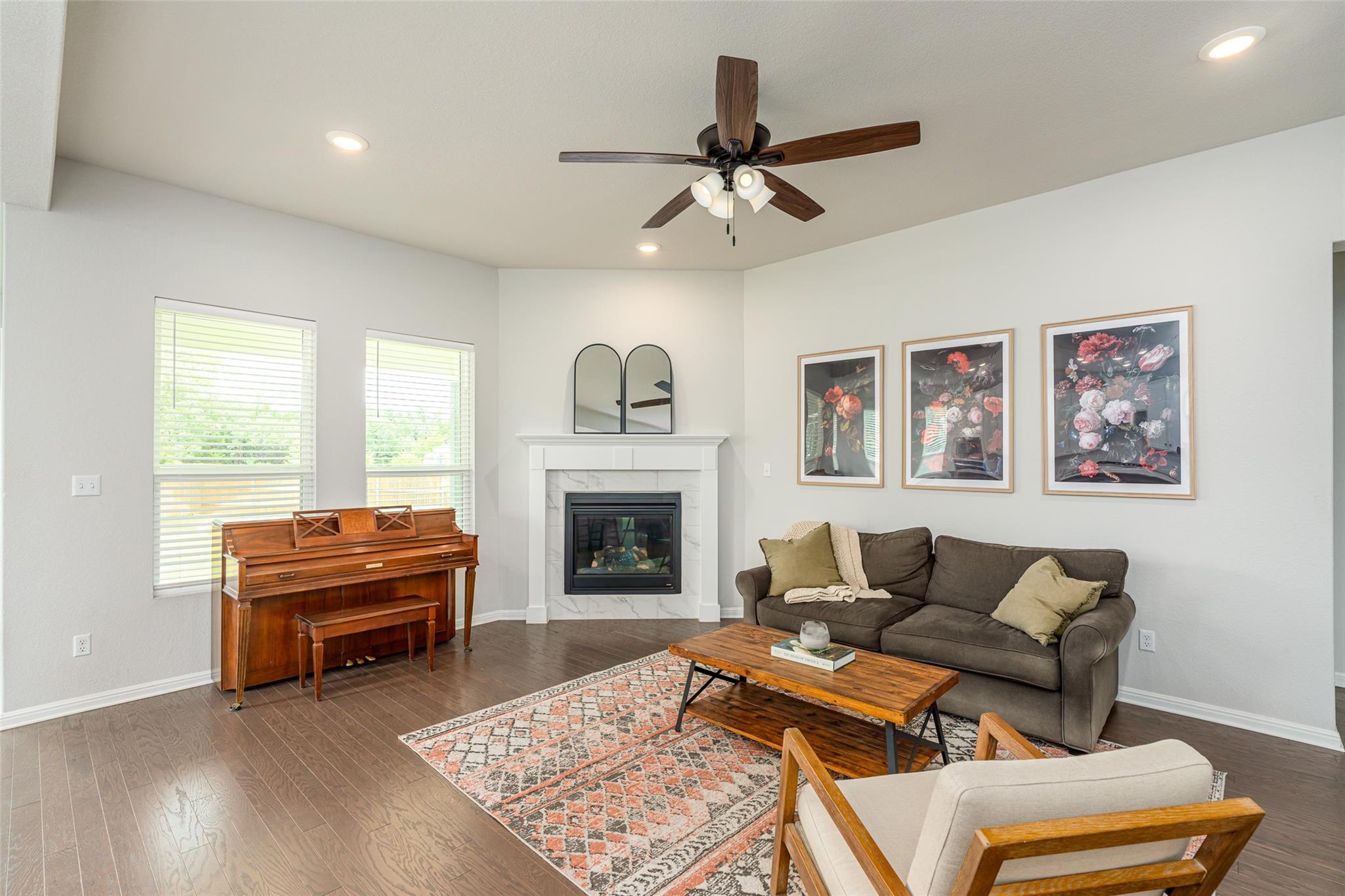2049 Cartway Ct, Leander, TX 78641