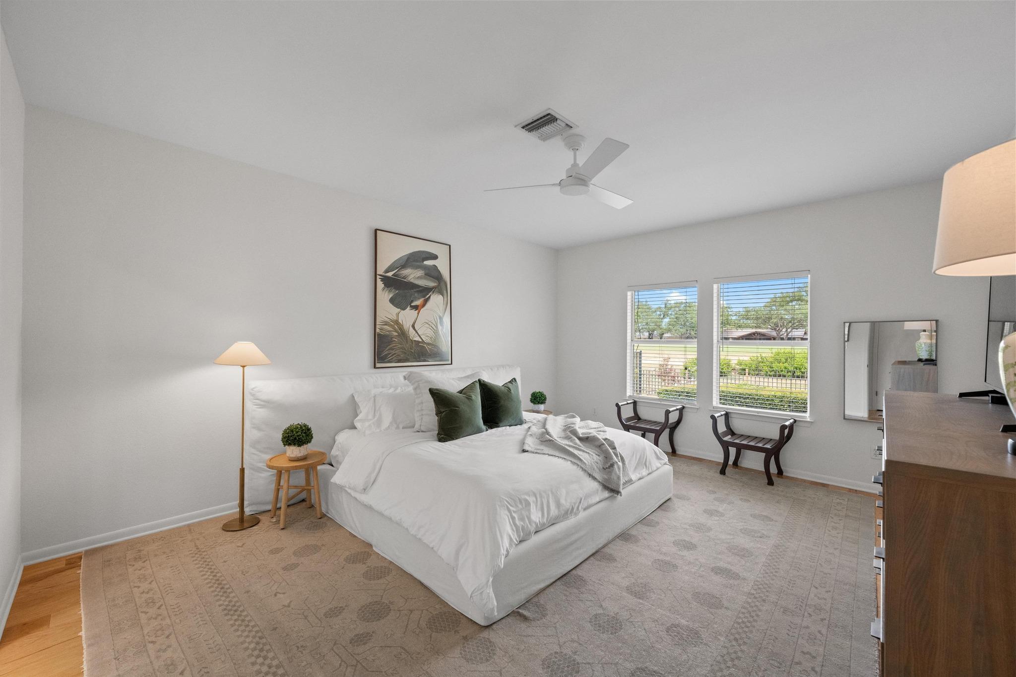 911 Vanguard St, Lakeway, TX 78734