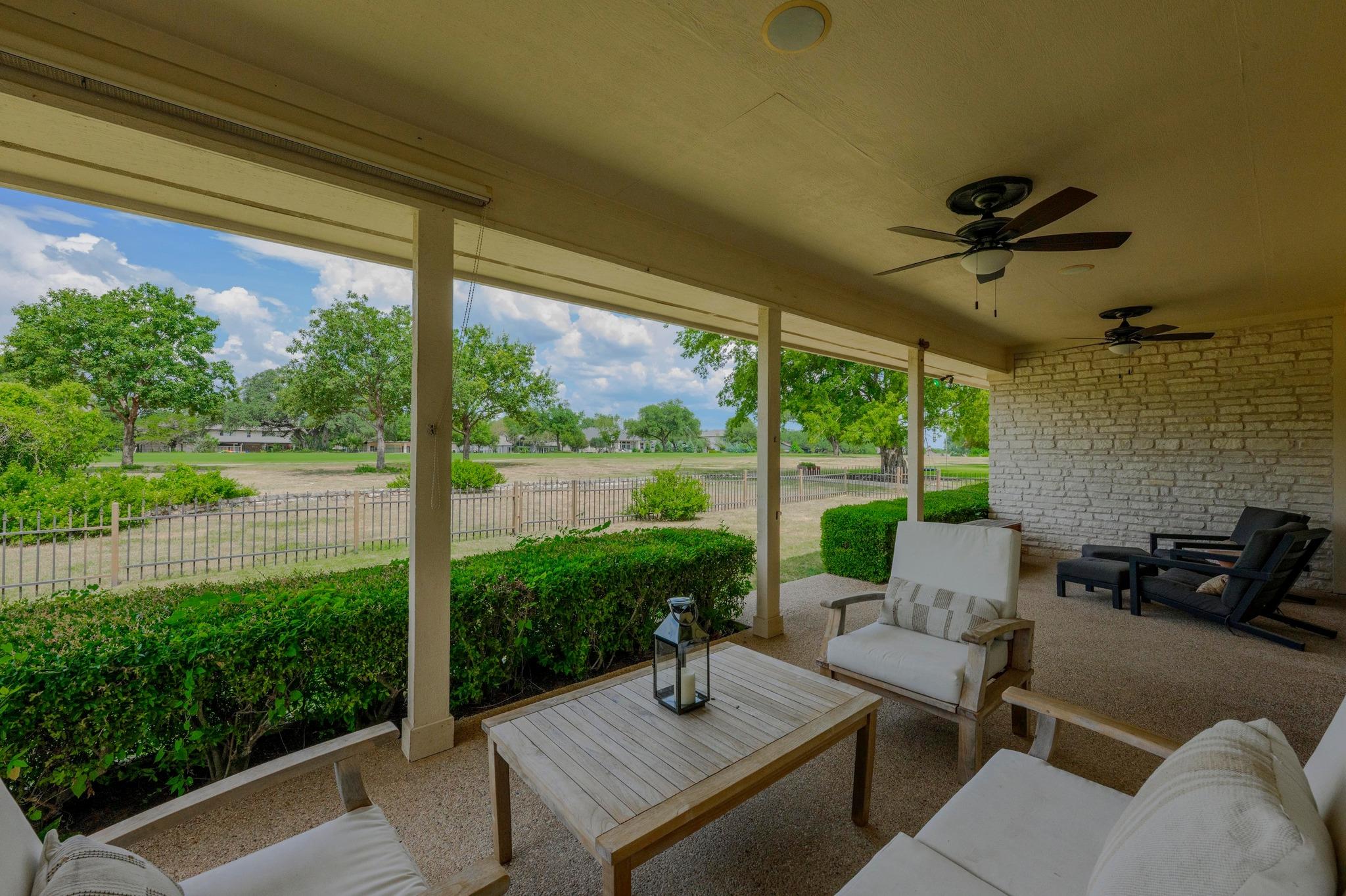 911 Vanguard St, Lakeway, TX 78734