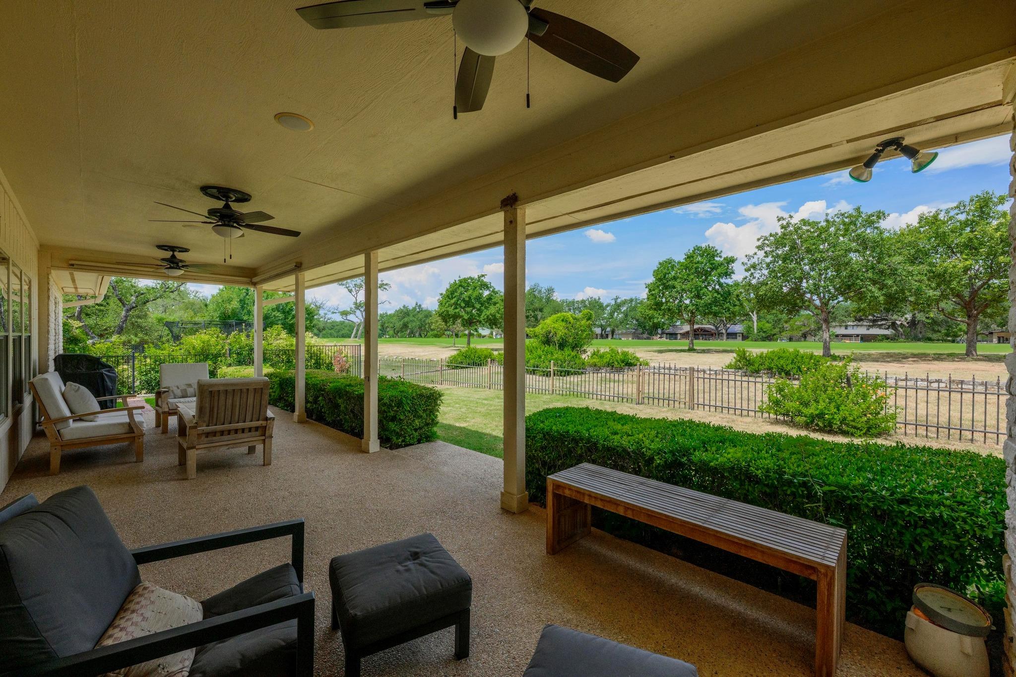 911 Vanguard St, Lakeway, TX 78734