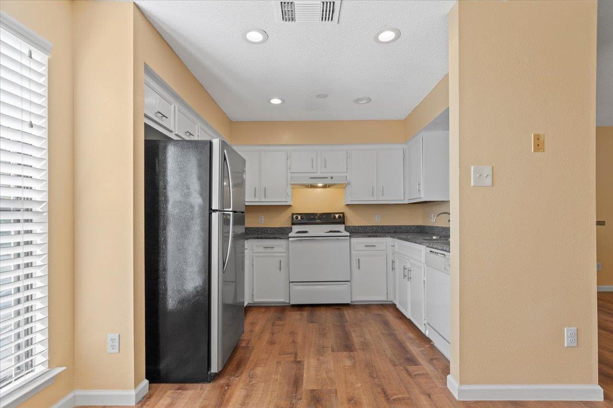 10616 Mellow Meadows Dr # 21C, Austin, TX 78750