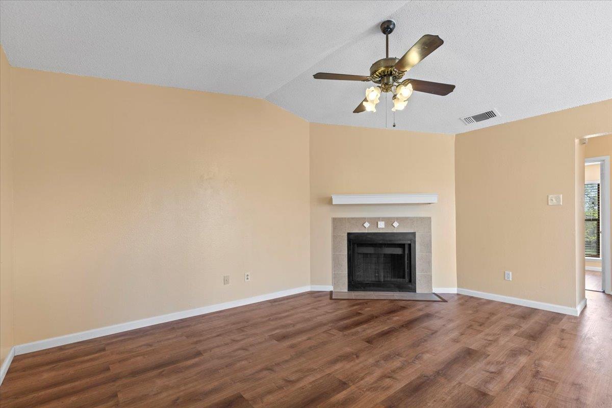 10616 Mellow Meadows Dr # 21C, Austin, TX 78750