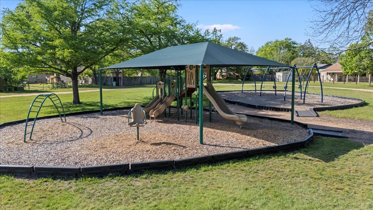10616 Mellow Meadows Dr # 21C, Austin, TX 78750