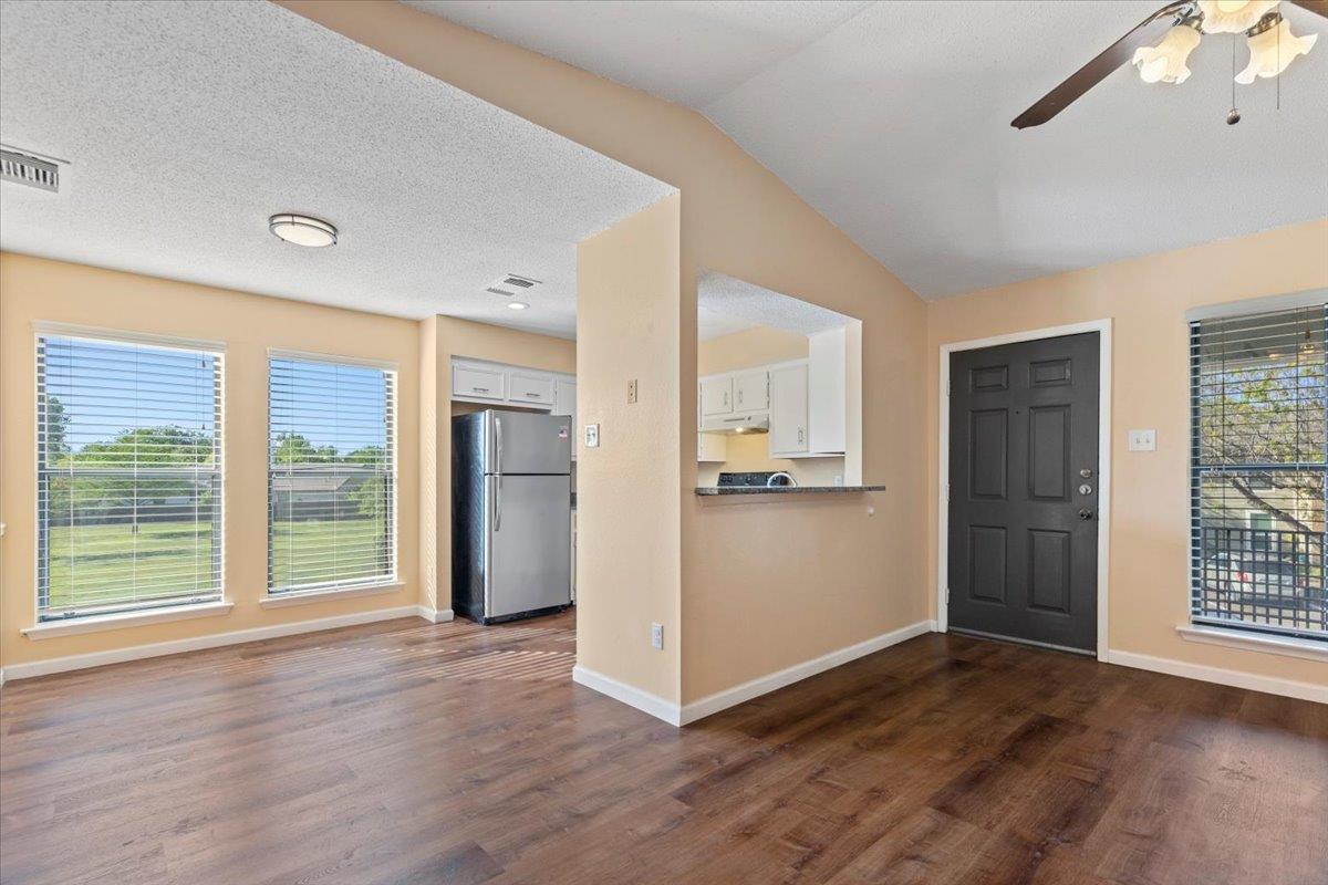 10616 Mellow Meadows Dr # 21C, Austin, TX 78750