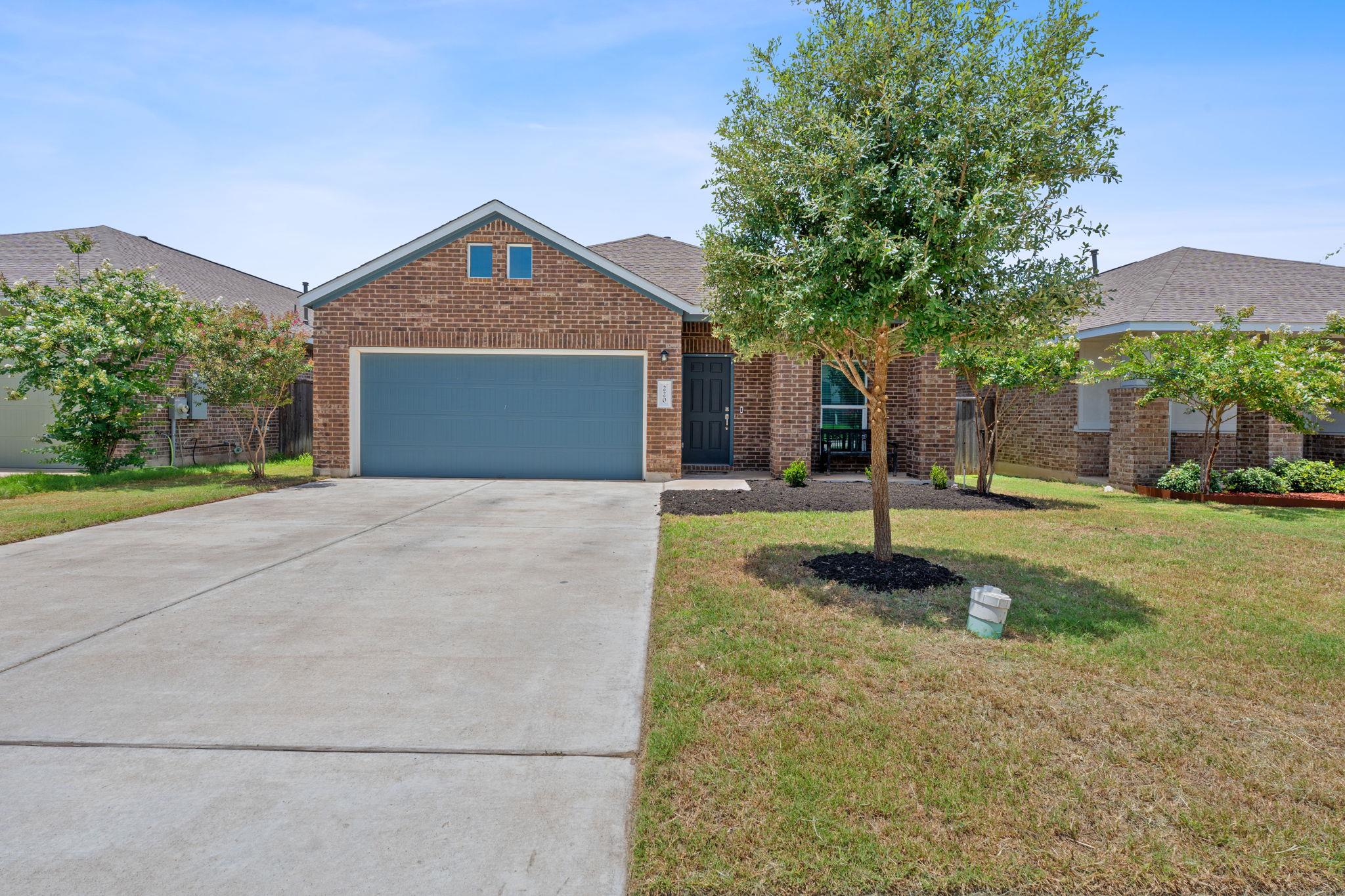 220 George Neggan Ln, Bastrop, TX 78602