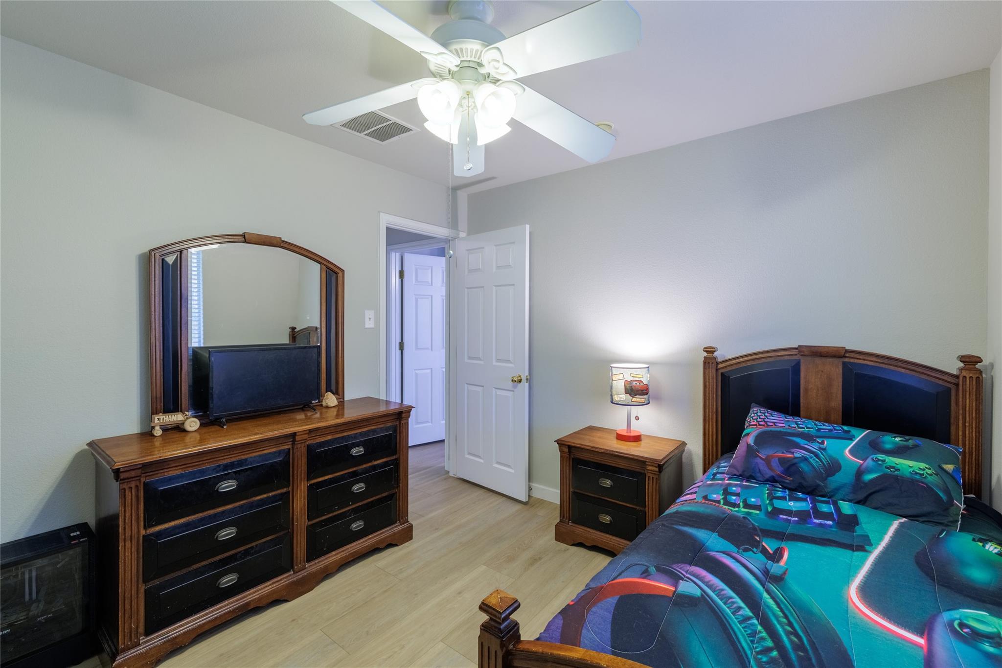 1414 Newbury St, Georgetown, TX 78626