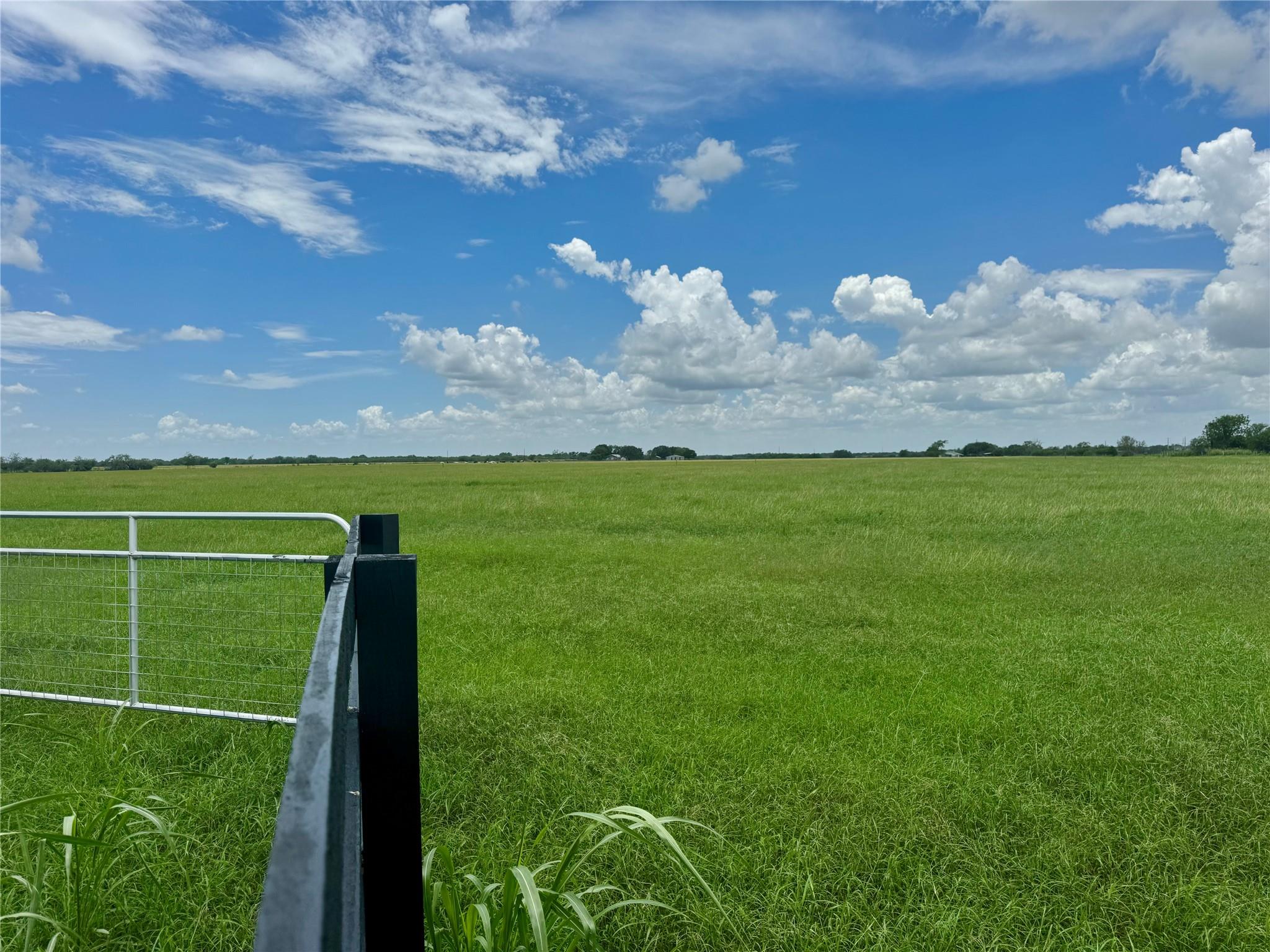 TBD Lot 1 Hoffman Rd, Seguin, TX 78155