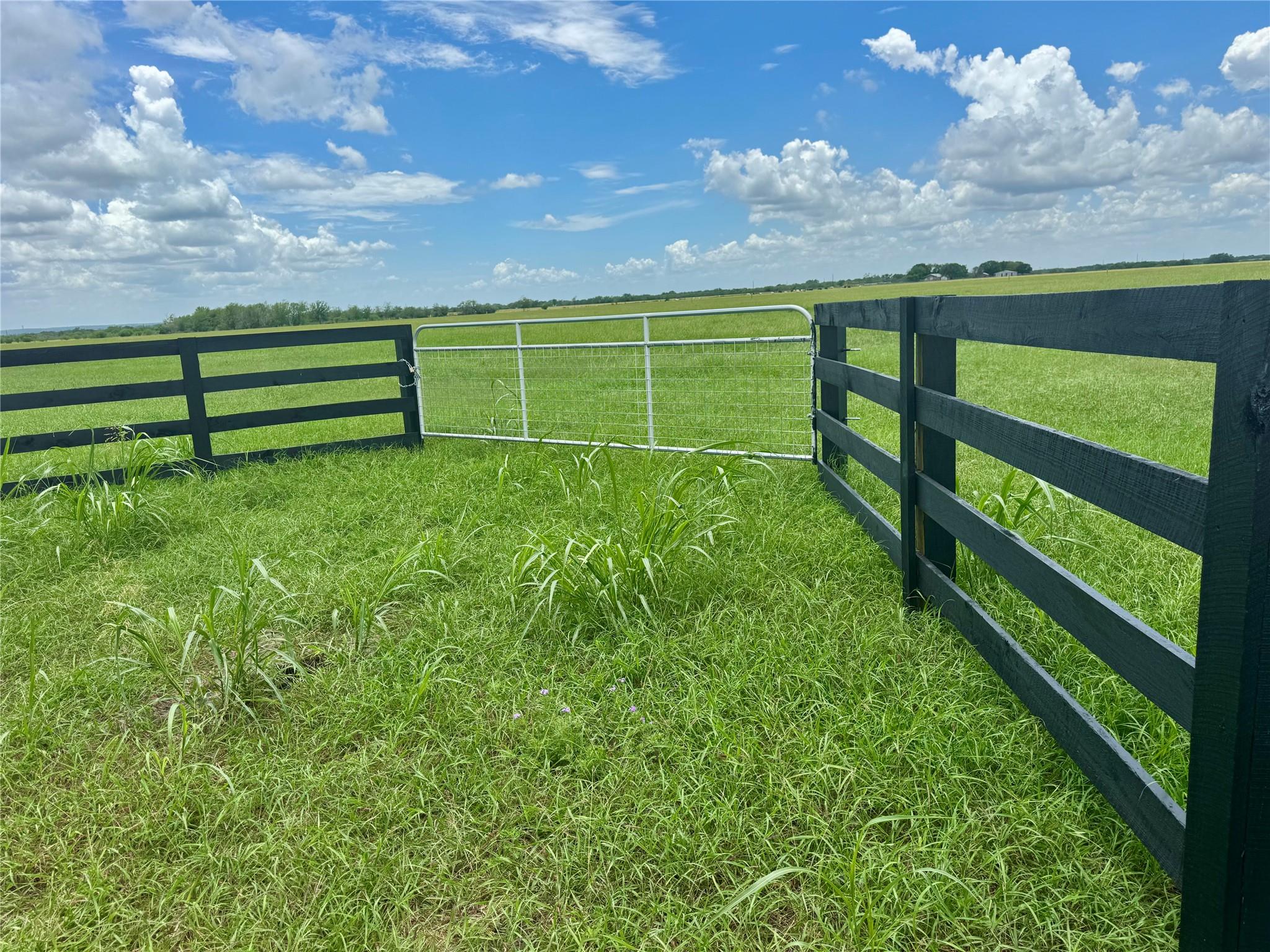 TBD Lot 1 Hoffman Rd, Seguin, TX 78155