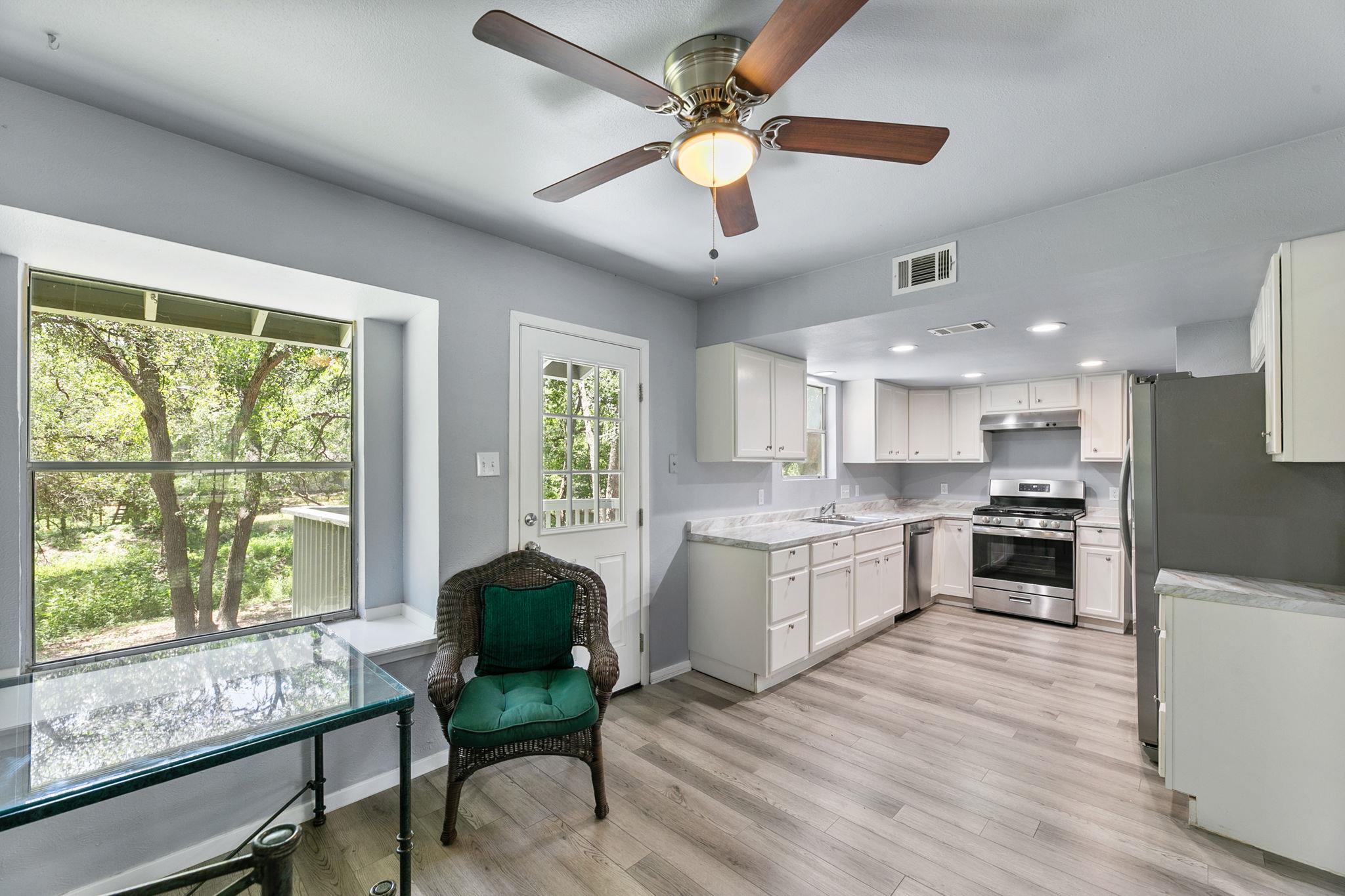 2511 Shiloh Dr, Austin, TX 78745