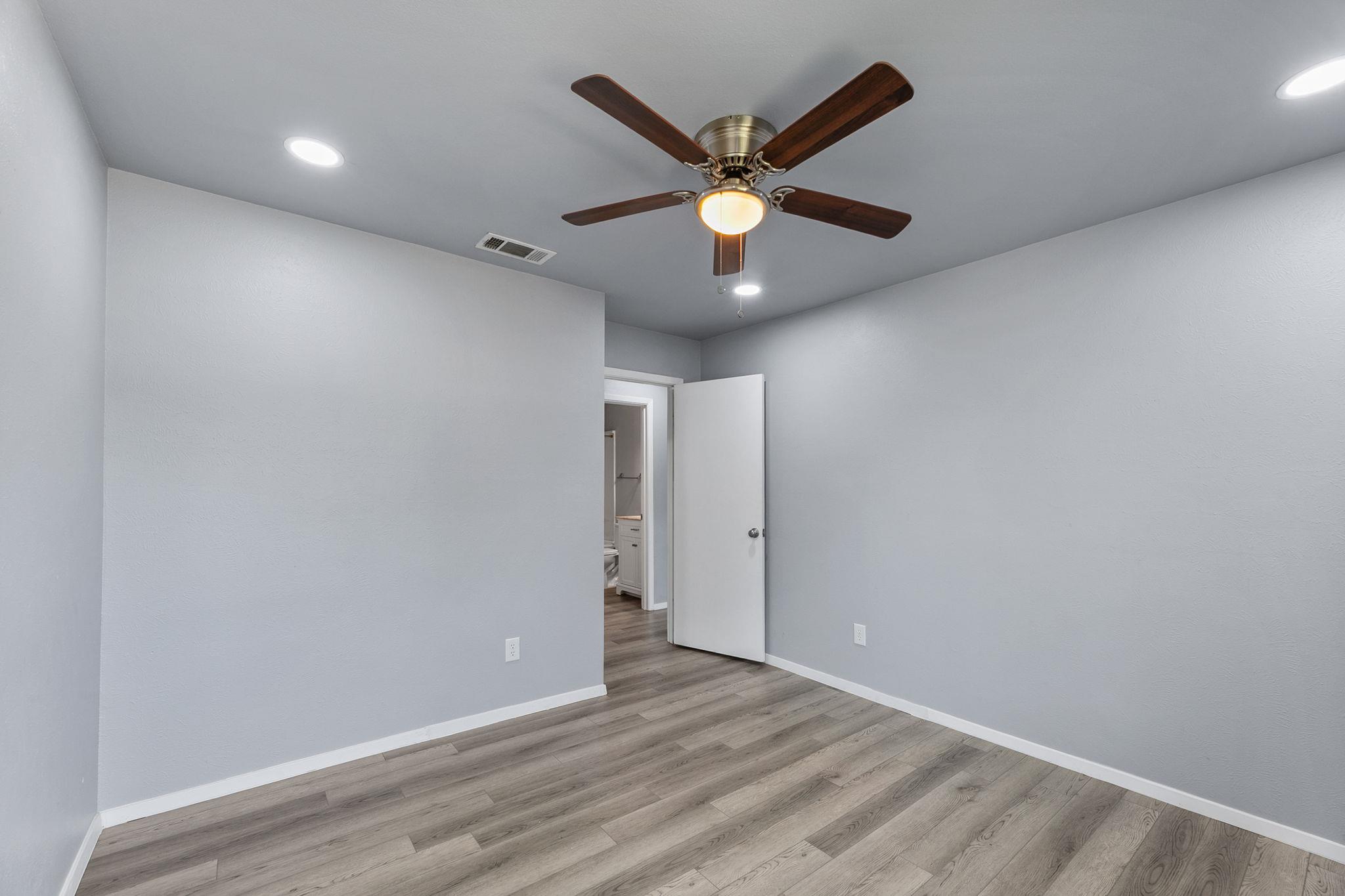 2511 Shiloh Dr, Austin, TX 78745
