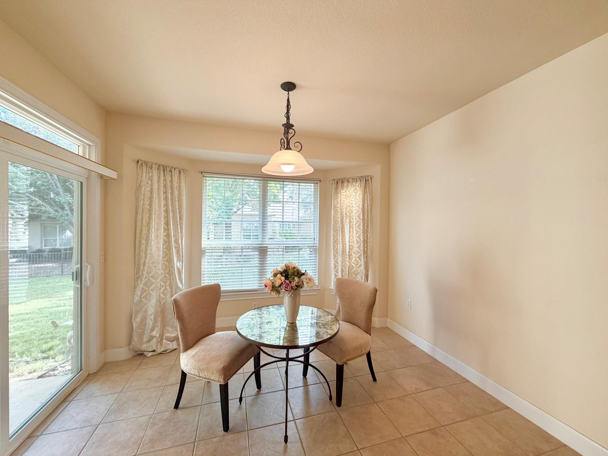 110 Guadalupe Trl, Georgetown, TX 78633