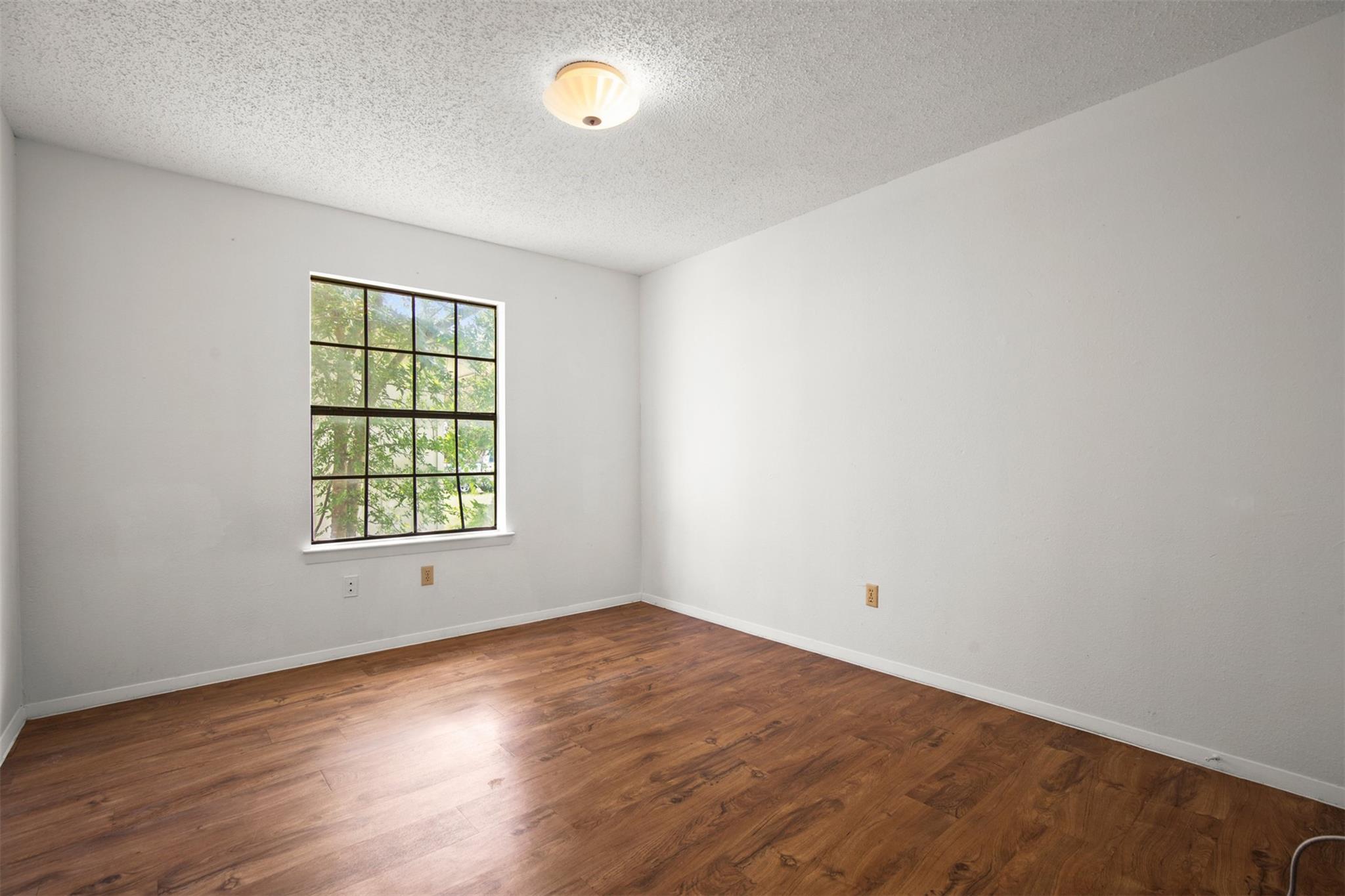 1606 Dale Cv, Round Rock, TX 78664
