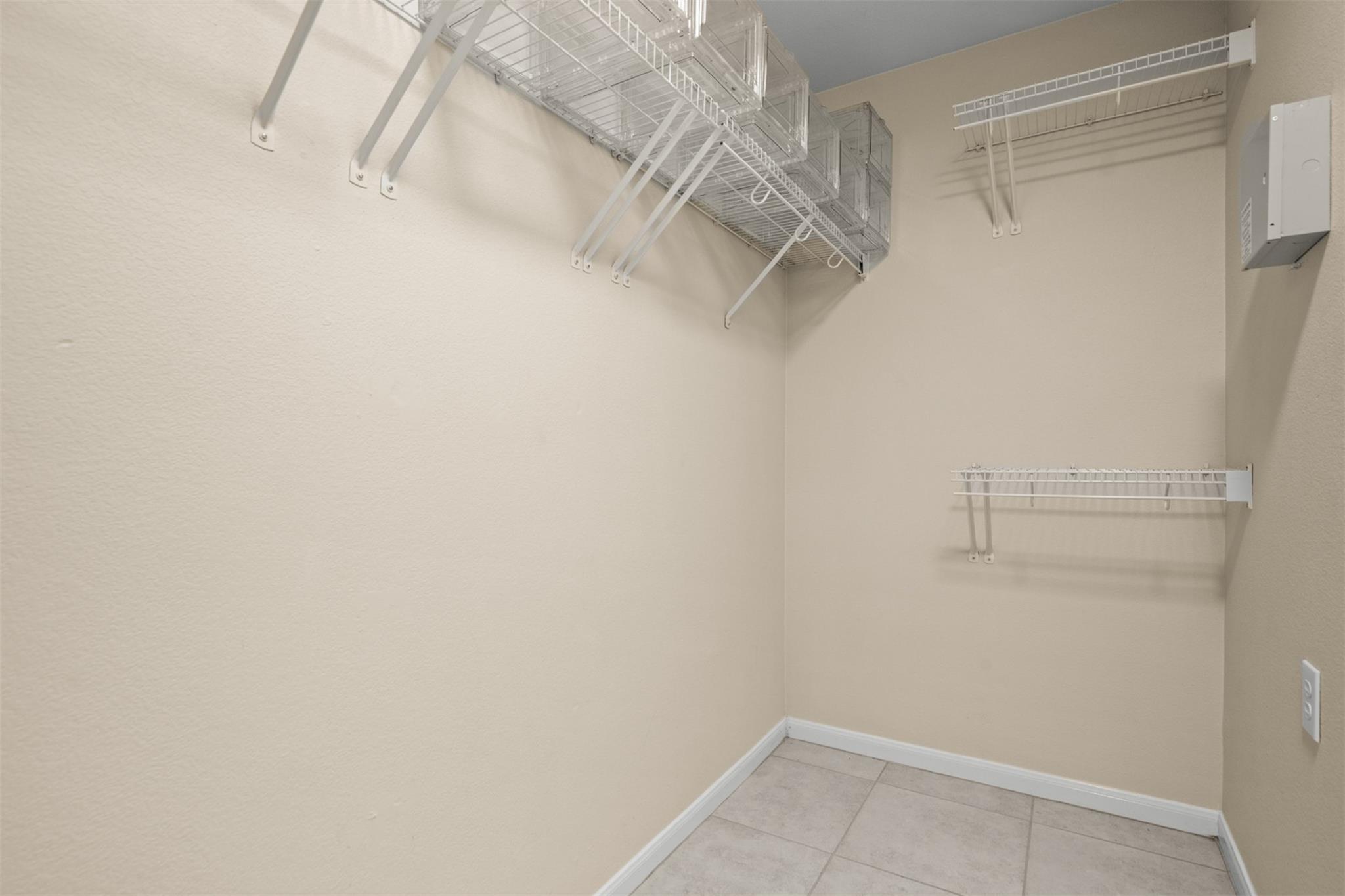 301 River Crossing Trl, Round Rock, TX 78665
