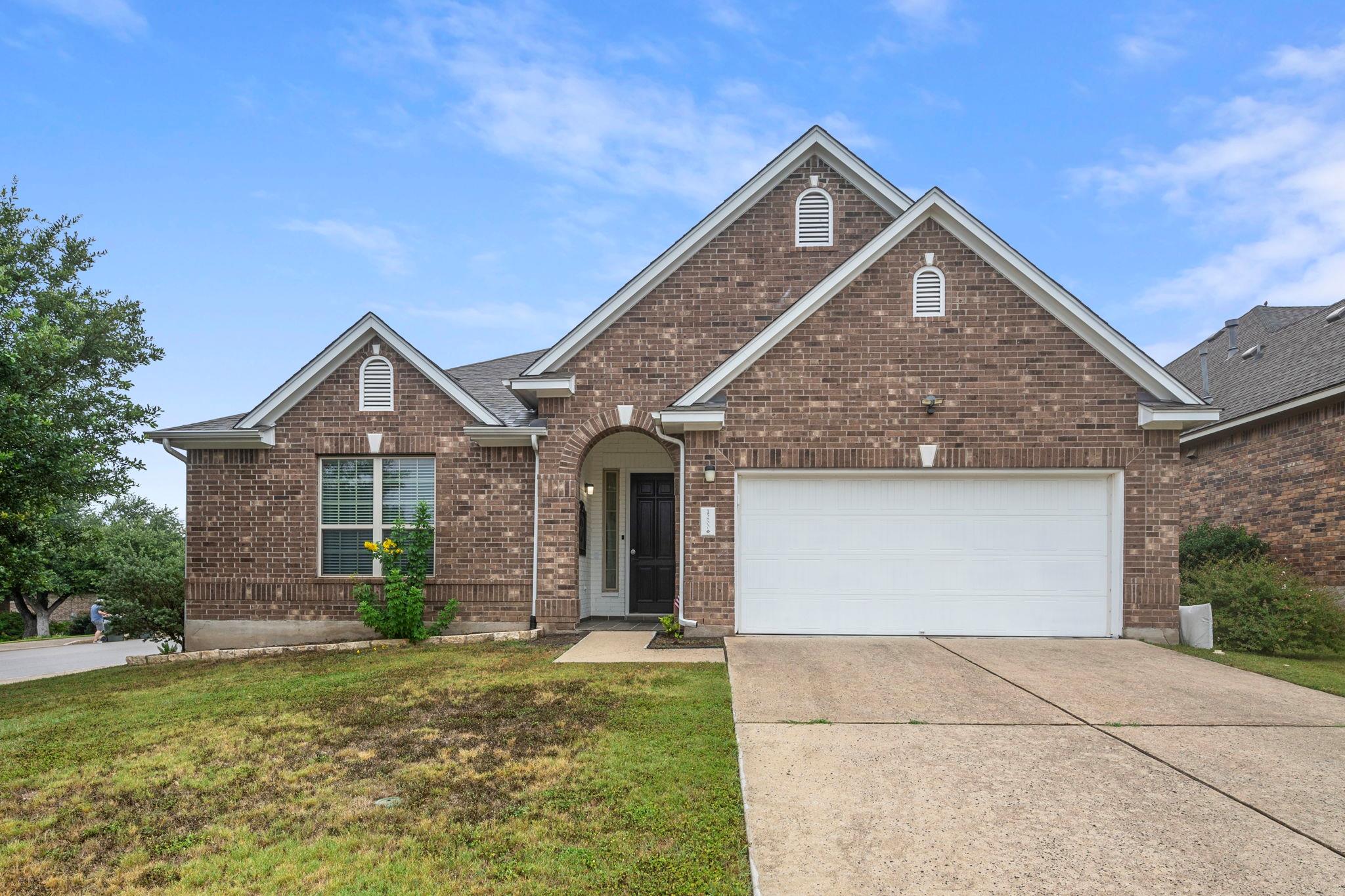 15800 Tetons Ct, Bee Cave, TX 78738