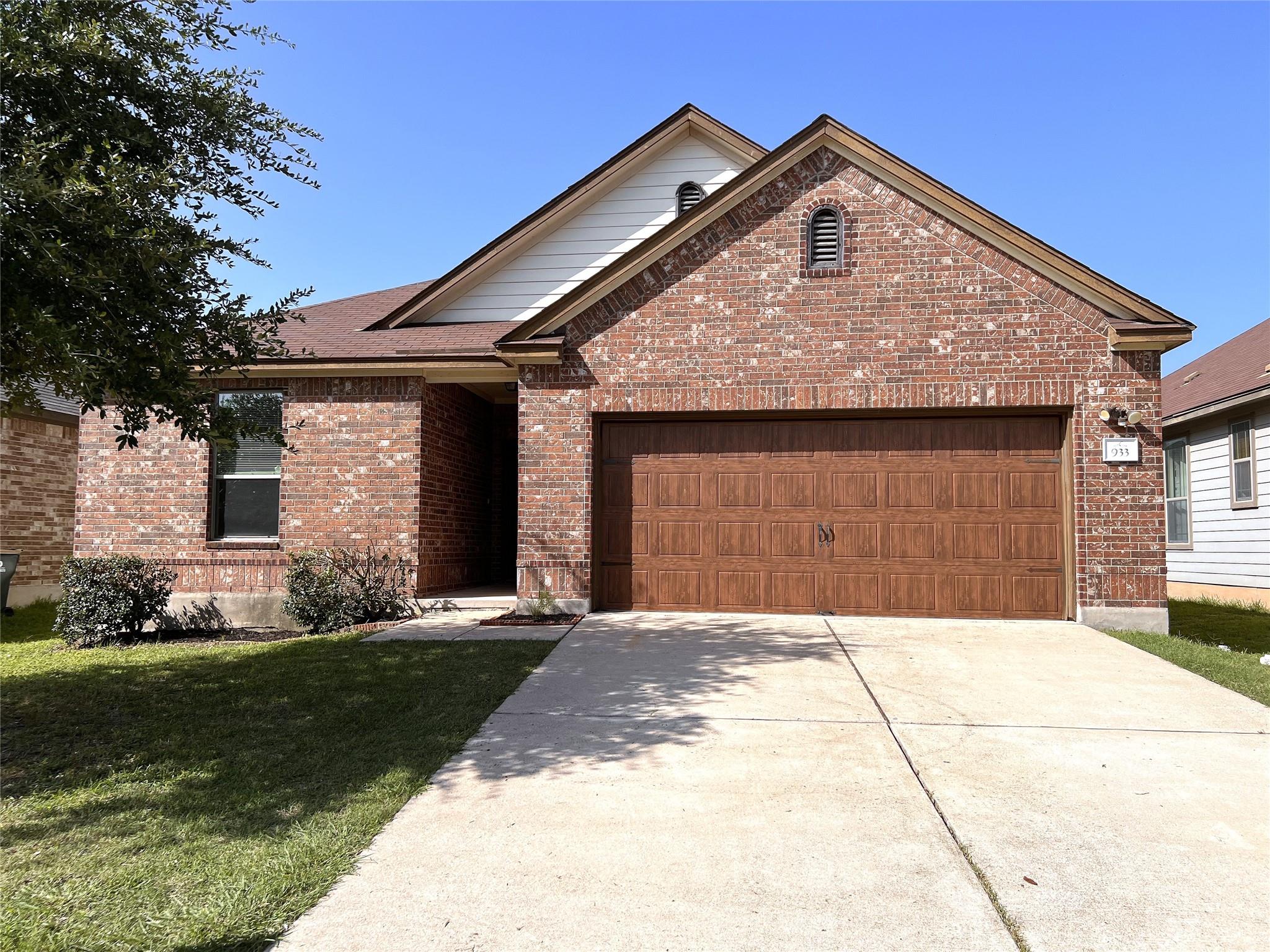 933 Oatmeal Dr, Pflugerville, TX 78660
