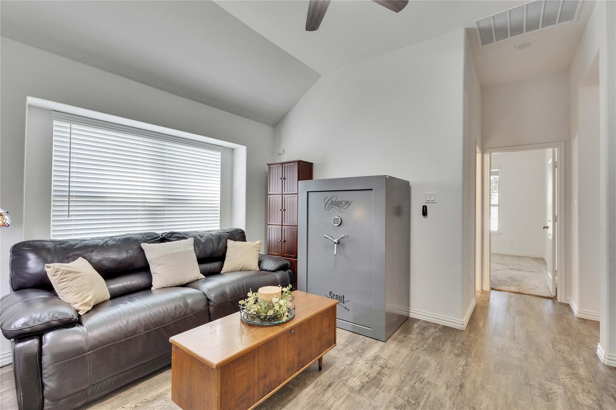 1312 Terrace View Dr, Georgetown, TX 78628