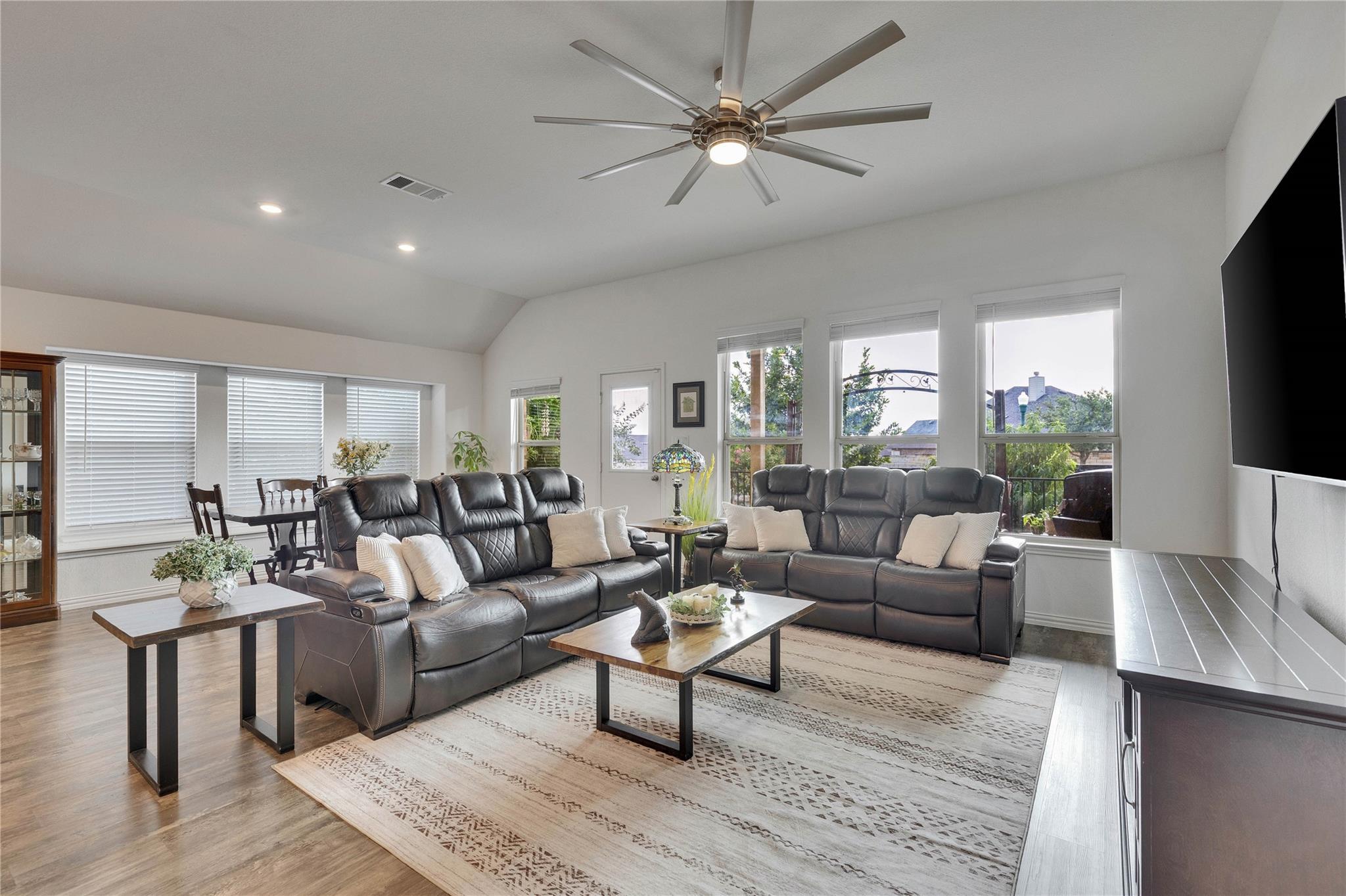 1312 Terrace View Dr, Georgetown, TX 78628