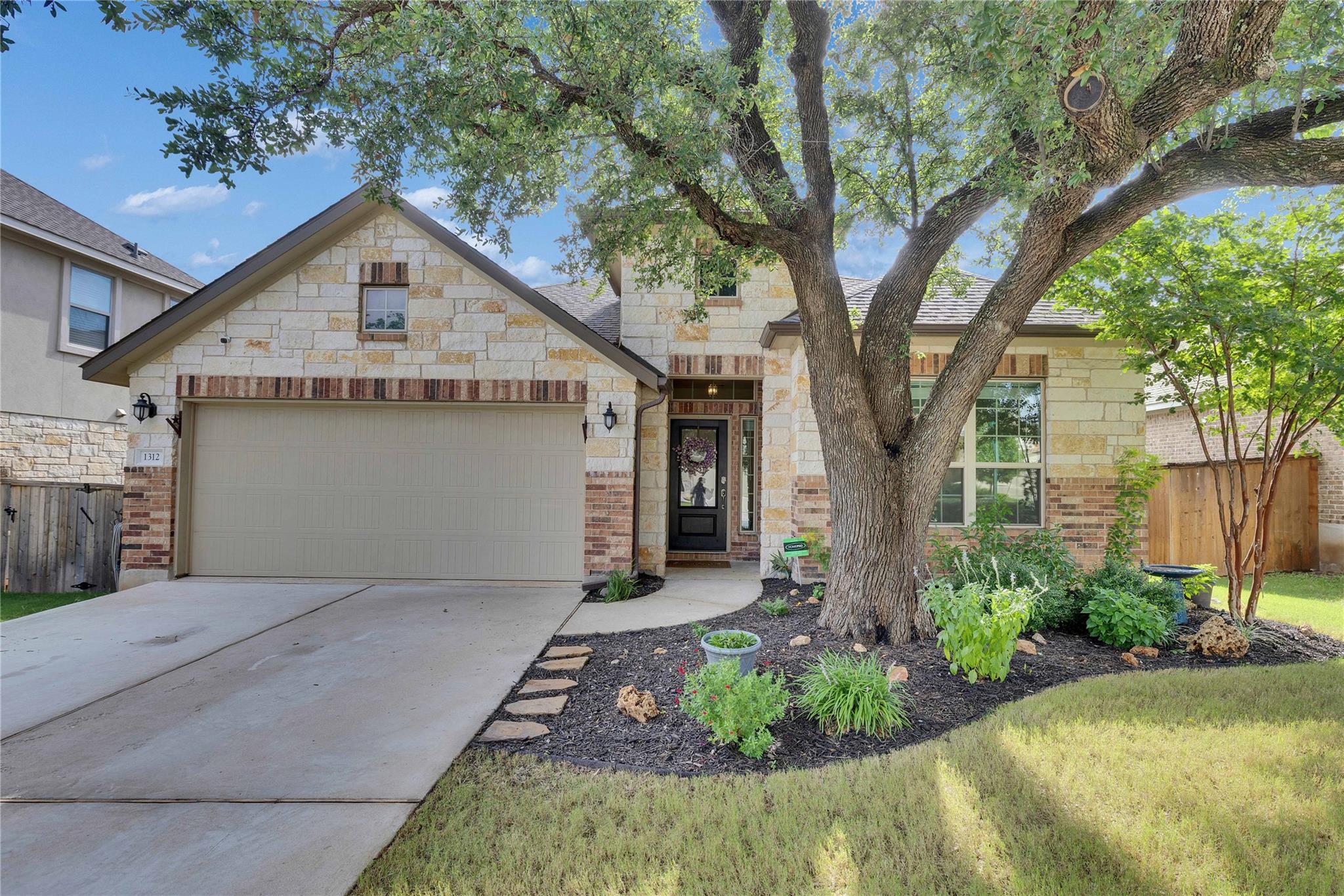 1312 Terrace View Dr, Georgetown, TX 78628