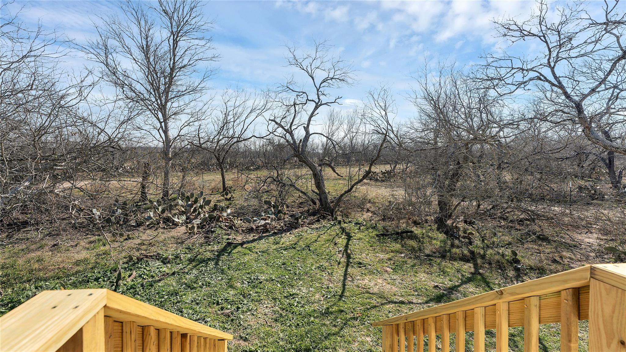 154 Cowboy Rd, Gonzales, TX 78629