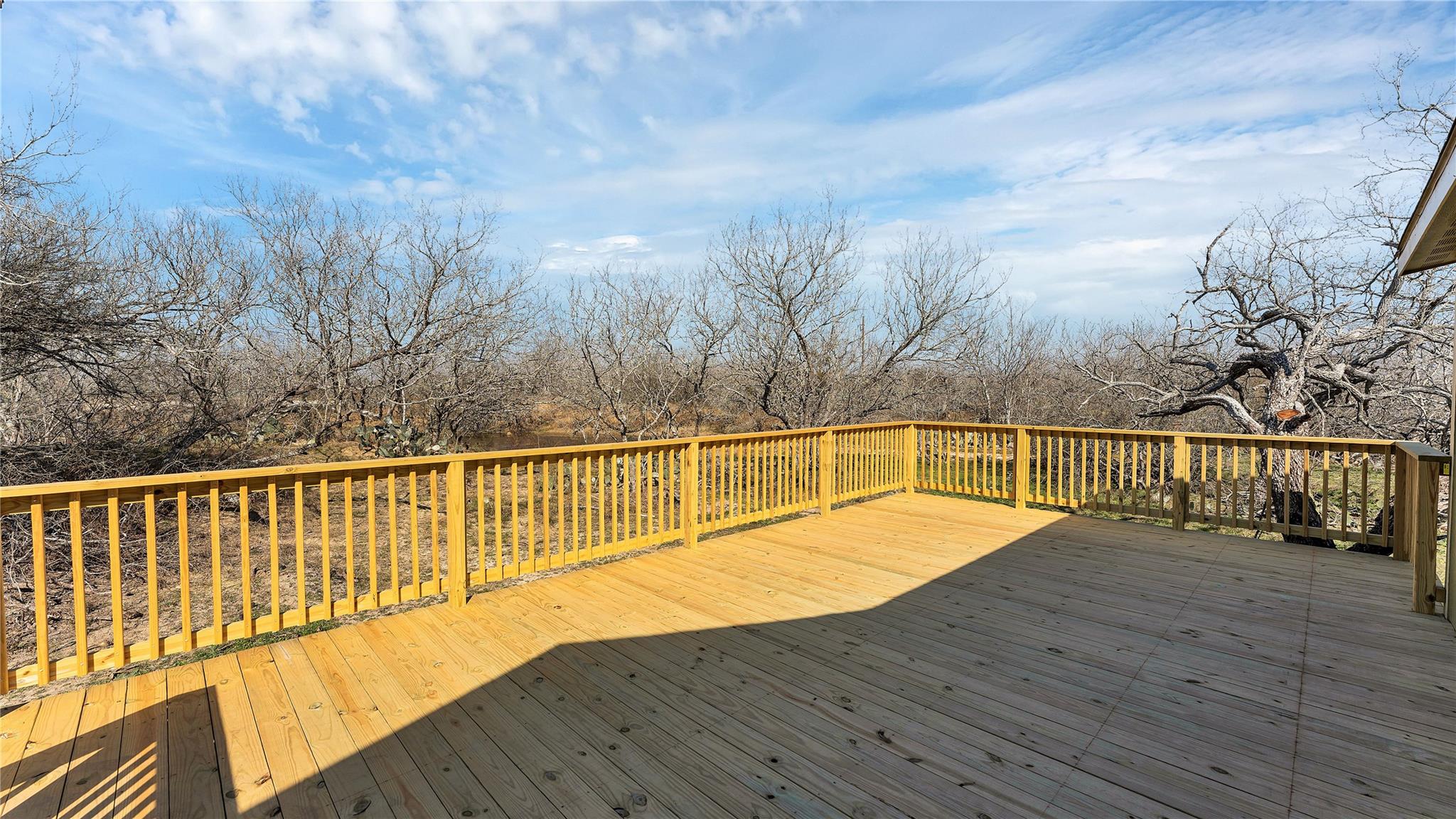 154 Cowboy Rd, Gonzales, TX 78629