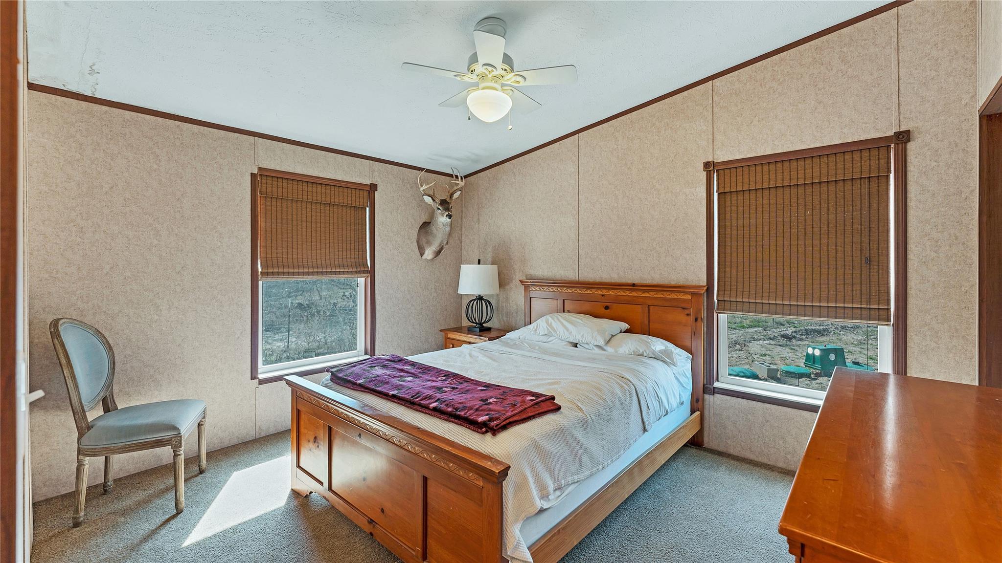 154 Cowboy Rd, Gonzales, TX 78629