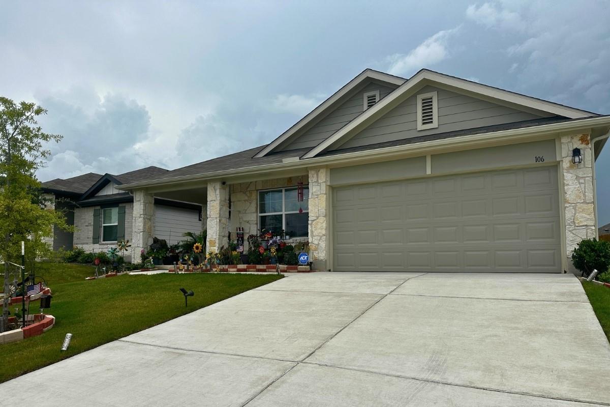 106 Canadian River Trl, Hutto, TX 78634